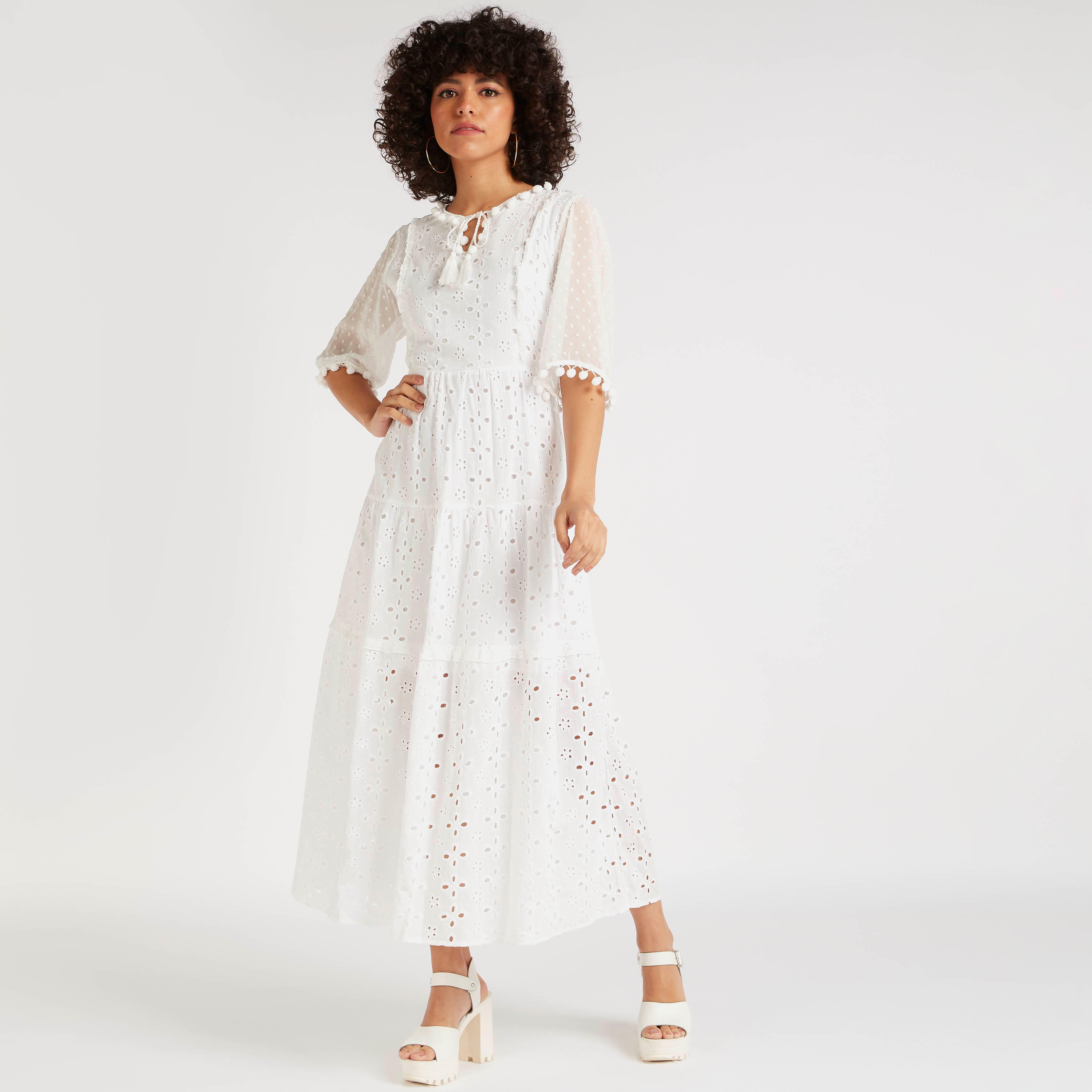 فستان طويل مطرّز إيه لاين بياقة بأربطة ودانتيل بوم بوم-women-clothing-dresses-image-2