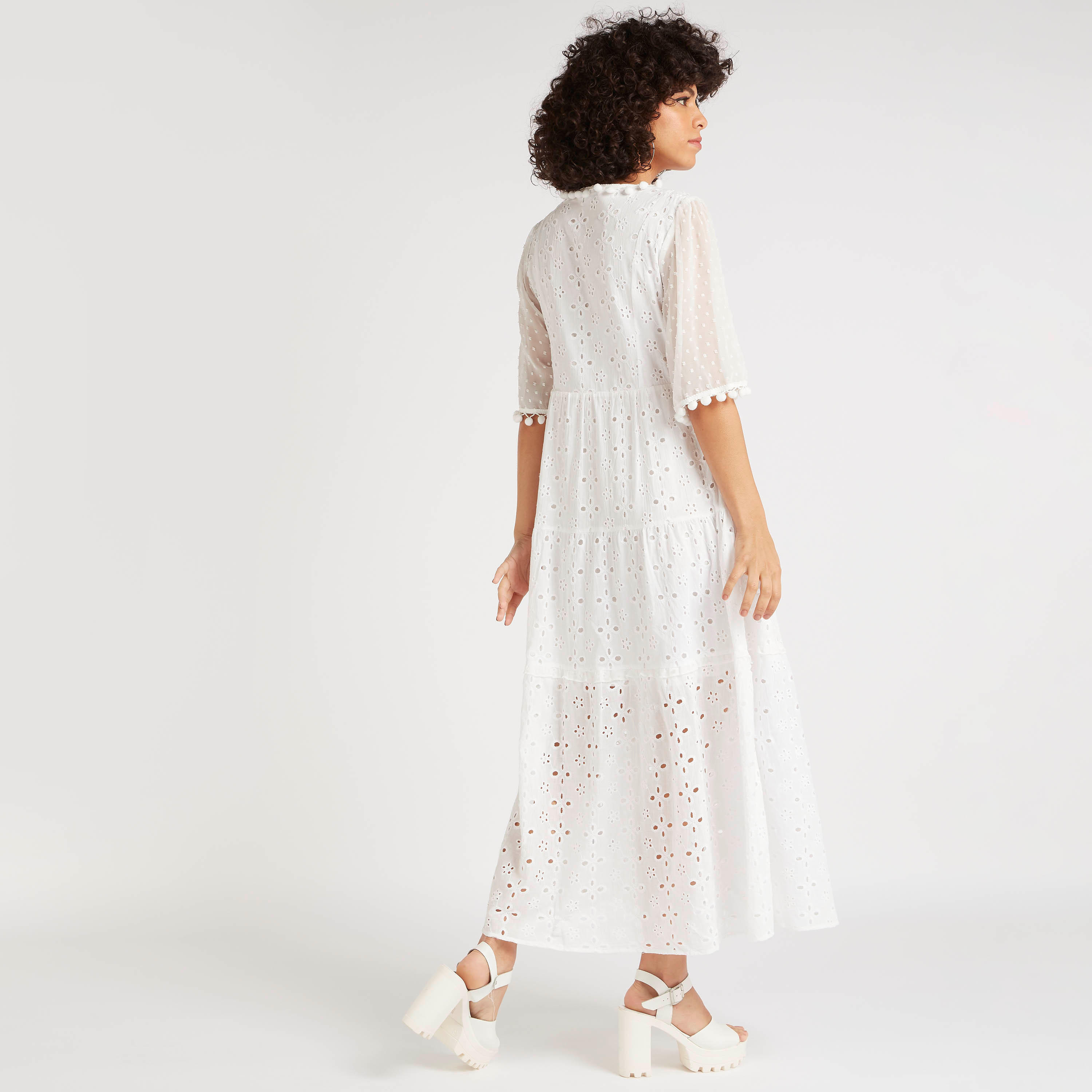 فستان طويل مطرّز إيه لاين بياقة بأربطة ودانتيل بوم بوم-women-clothing-dresses-image-4