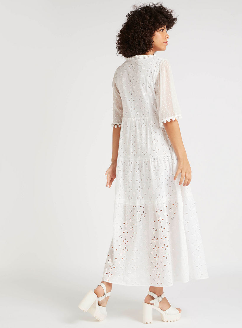 فستان طويل مطرّز إيه لاين بياقة بأربطة ودانتيل بوم بوم-women-clothing-dresses-image-4