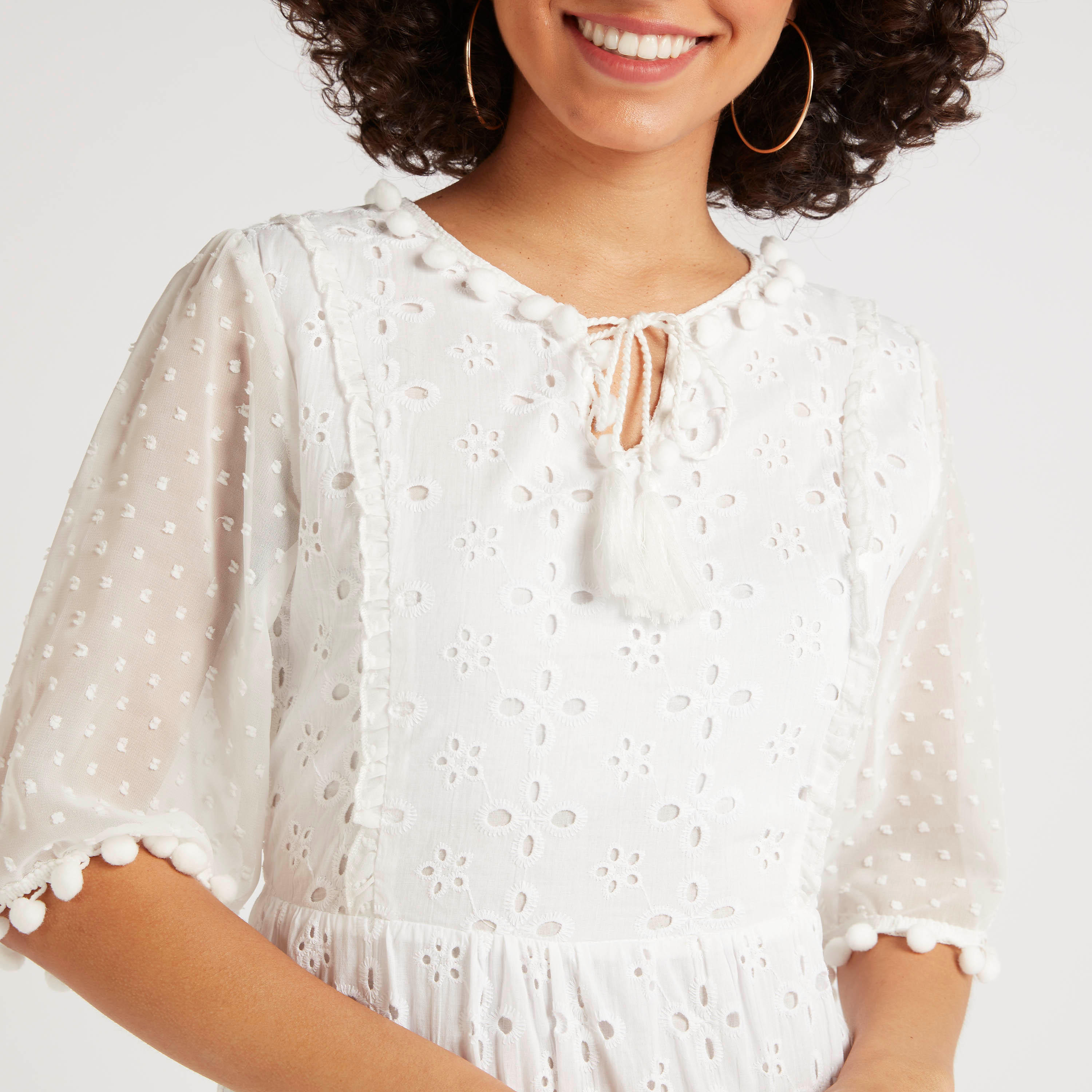 فستان طويل مطرّز إيه لاين بياقة بأربطة ودانتيل بوم بوم-women-clothing-dresses-image-7
