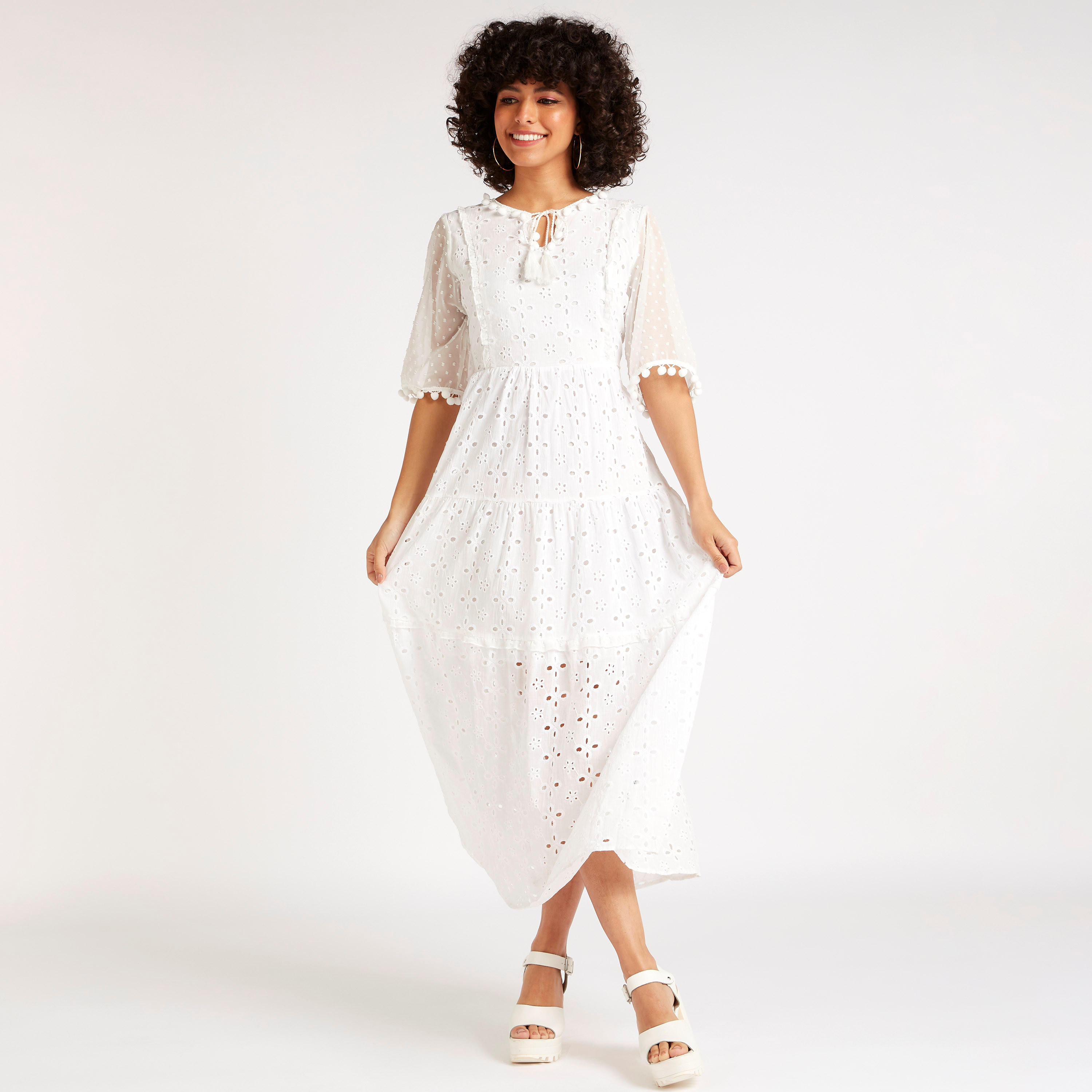 فستان طويل مطرّز إيه لاين بياقة بأربطة ودانتيل بوم بوم-women-clothing-dresses-image-8