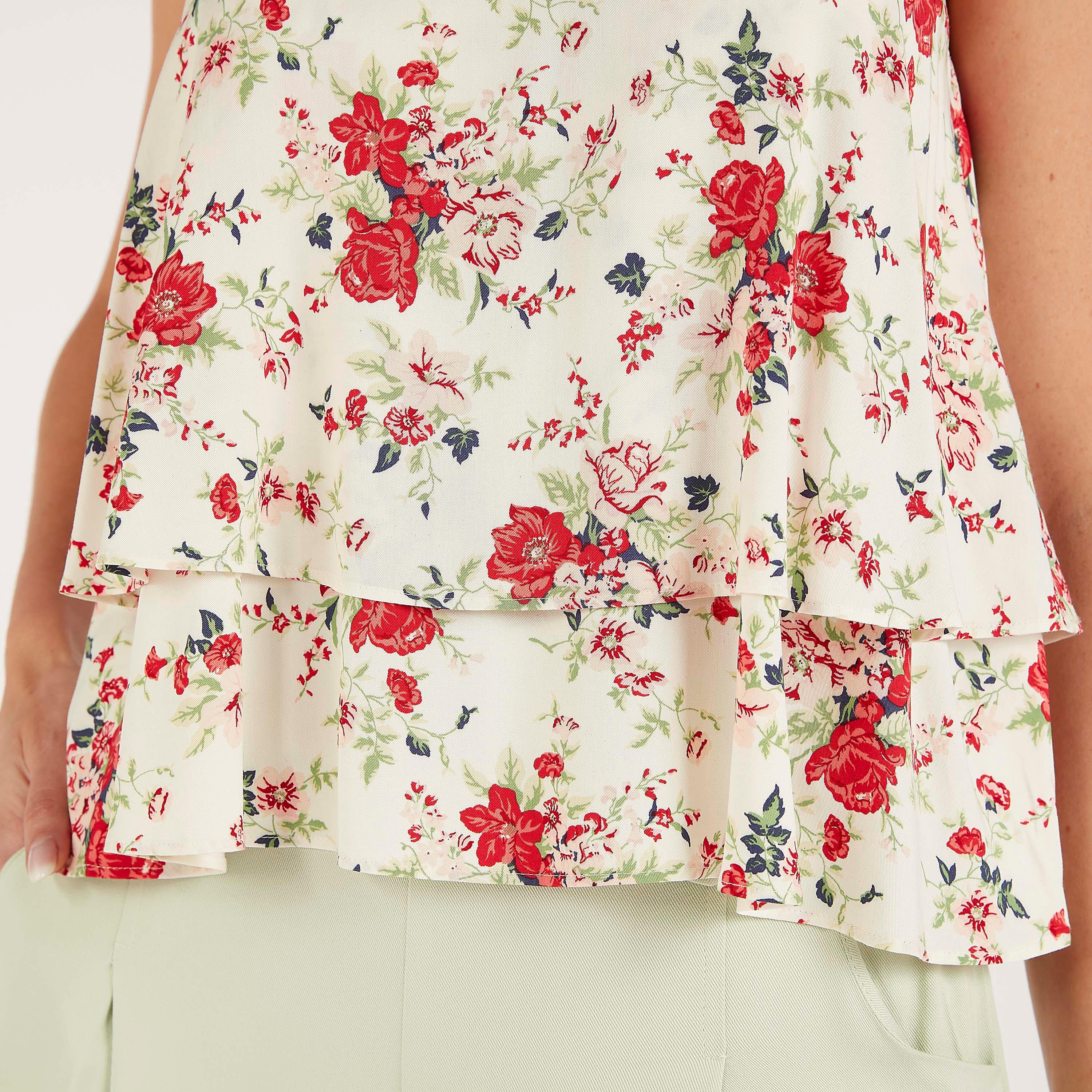 بلوزة بياقة عميقة وحمّالات رفيعة بطبعات زهرية-women-clothing-shirtsandblouses-blouses-image-3