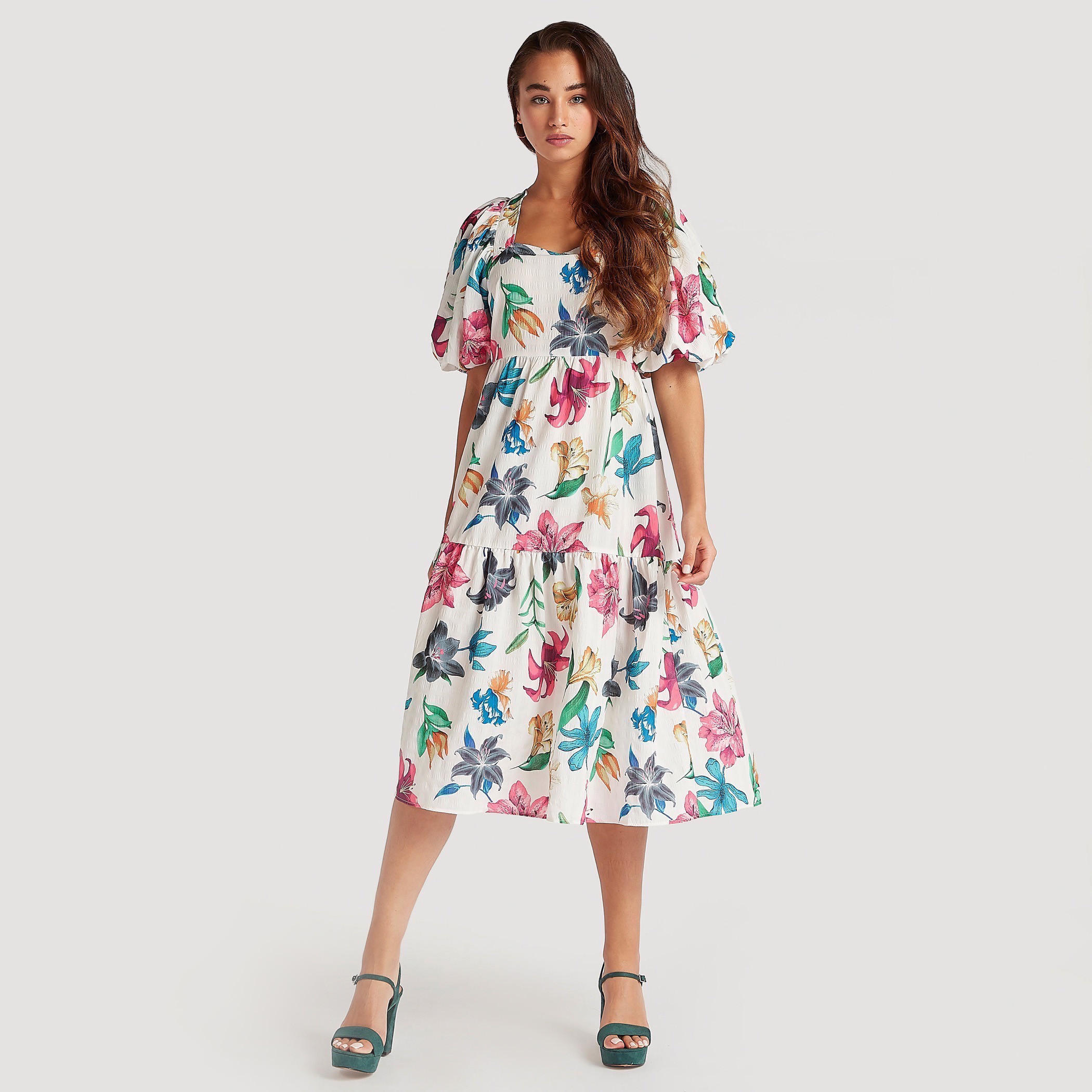فستان ميدي إيه لاين بطبعات أزهار وأكمام قصيرة منفوخة-women-clothing-dresses-image-2
