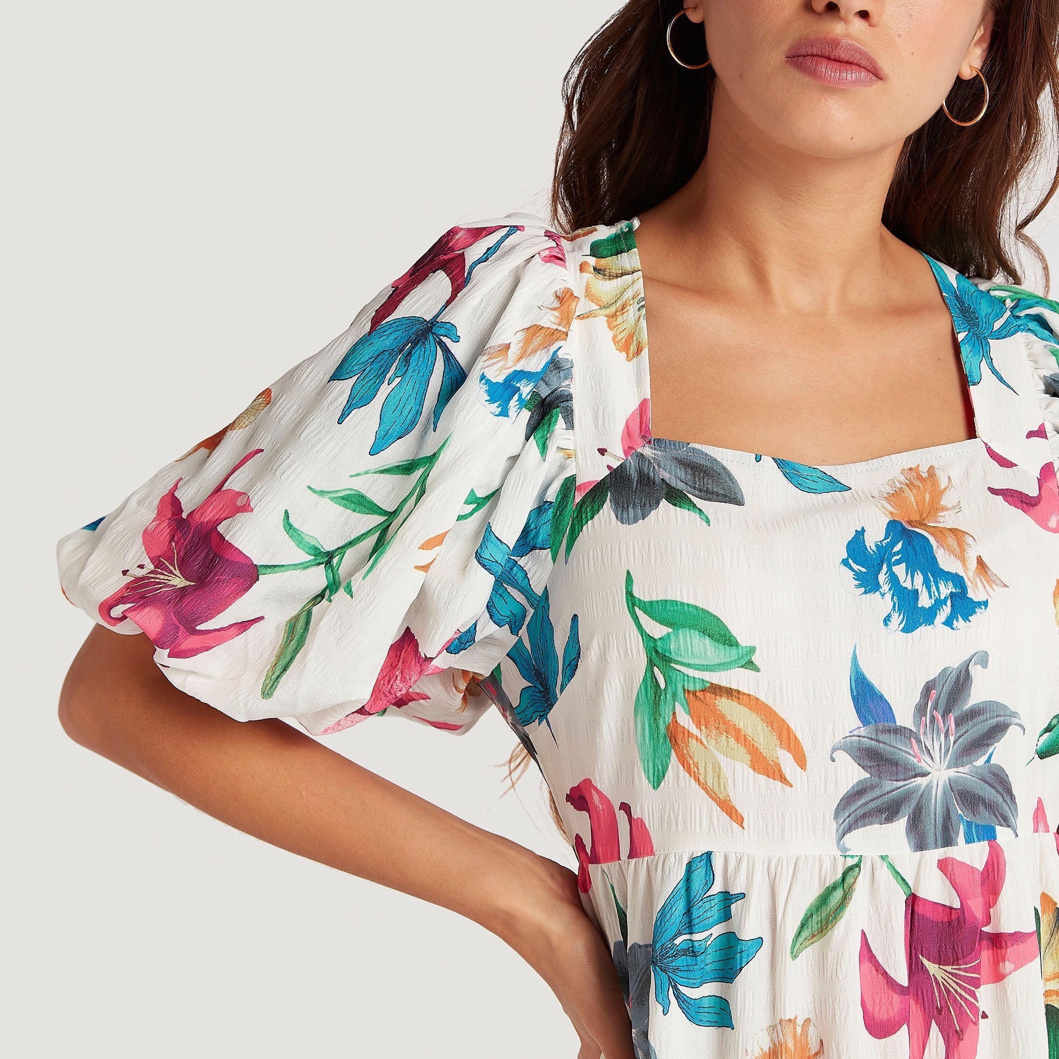 فستان ميدي إيه لاين بطبعات أزهار وأكمام قصيرة منفوخة-women-clothing-dresses-image-5