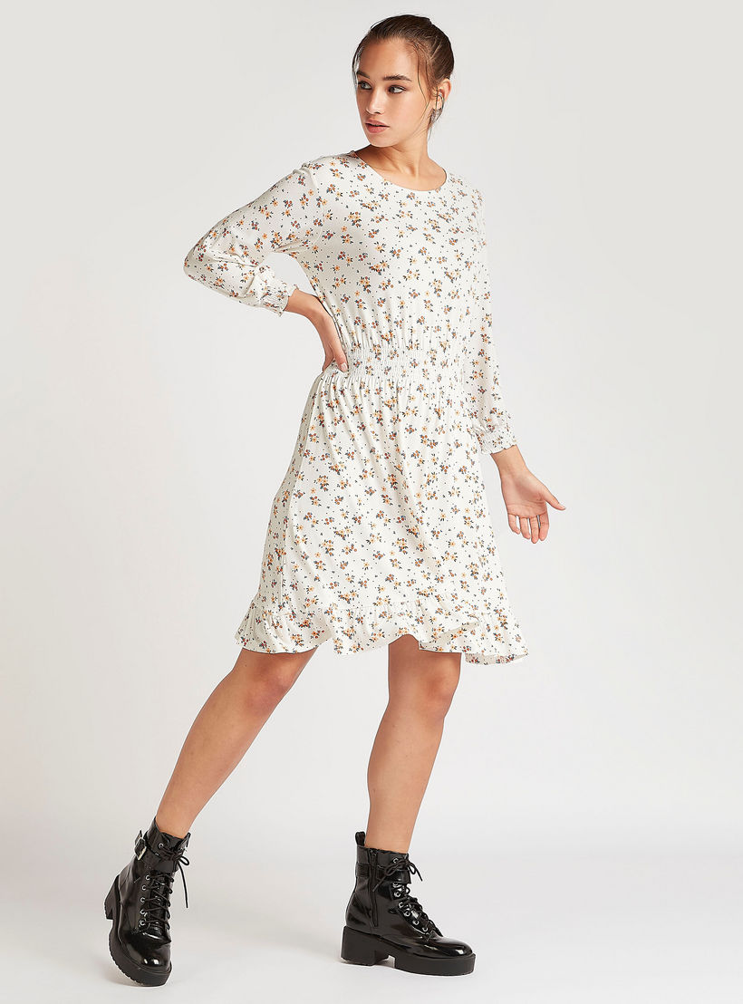 فستان قصير إيه لاين بطبعات أزهار وبأكمام طويلة وياقة مستديرة-women-clothing-dresses-image-2