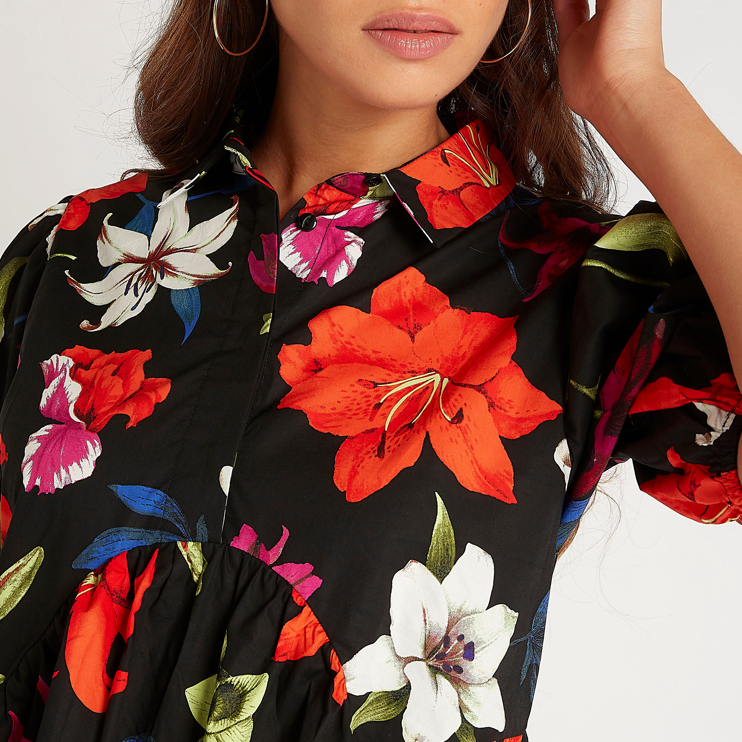 فستان منسدل واسع قصير بطبعات أزهار وأكمام منفوخة-women-clothing-dresses-image-6