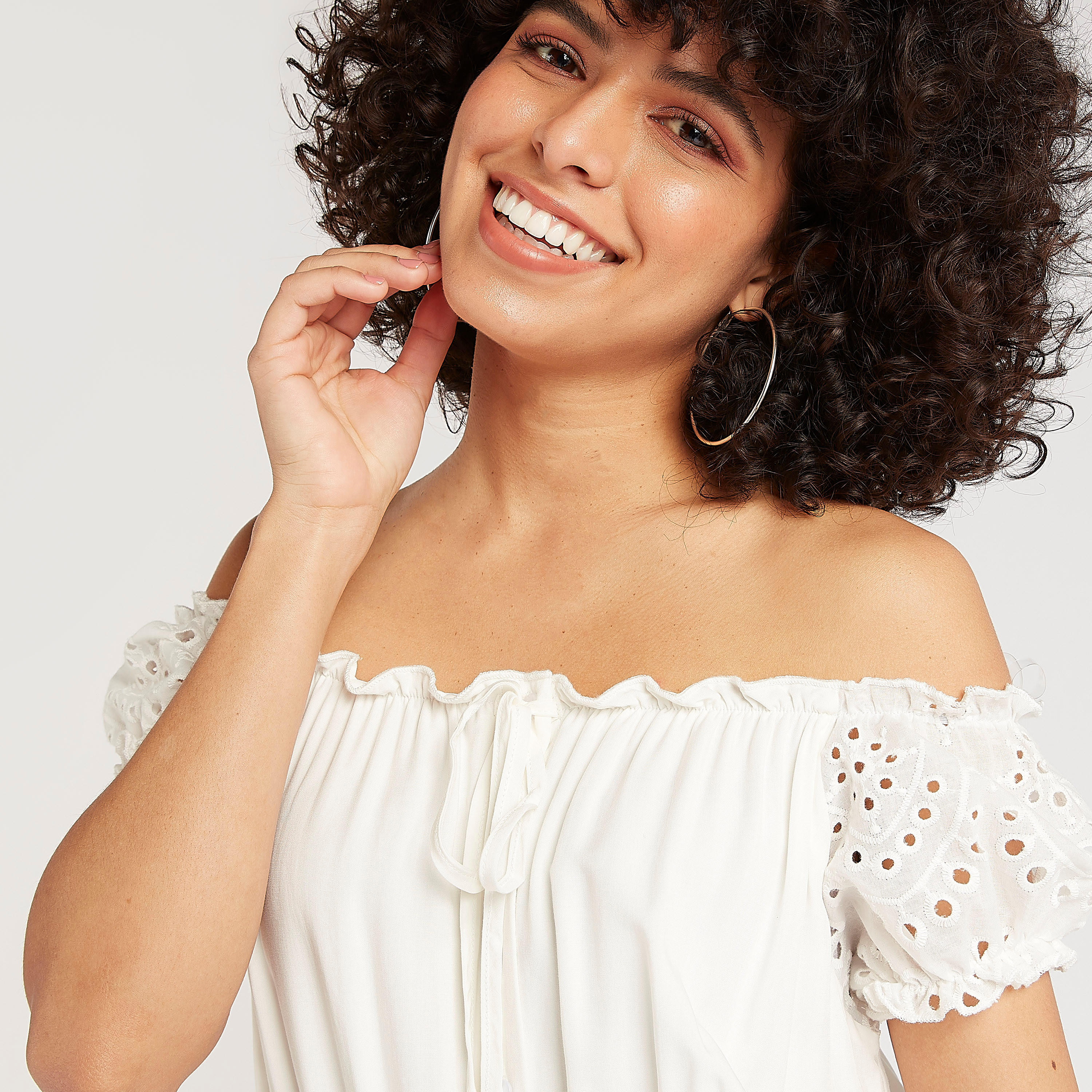 فستان شيفلي ميدي إيه لاين متعدّد الطبقات بأكمام منفوخة-women-clothing-dresses-image-5