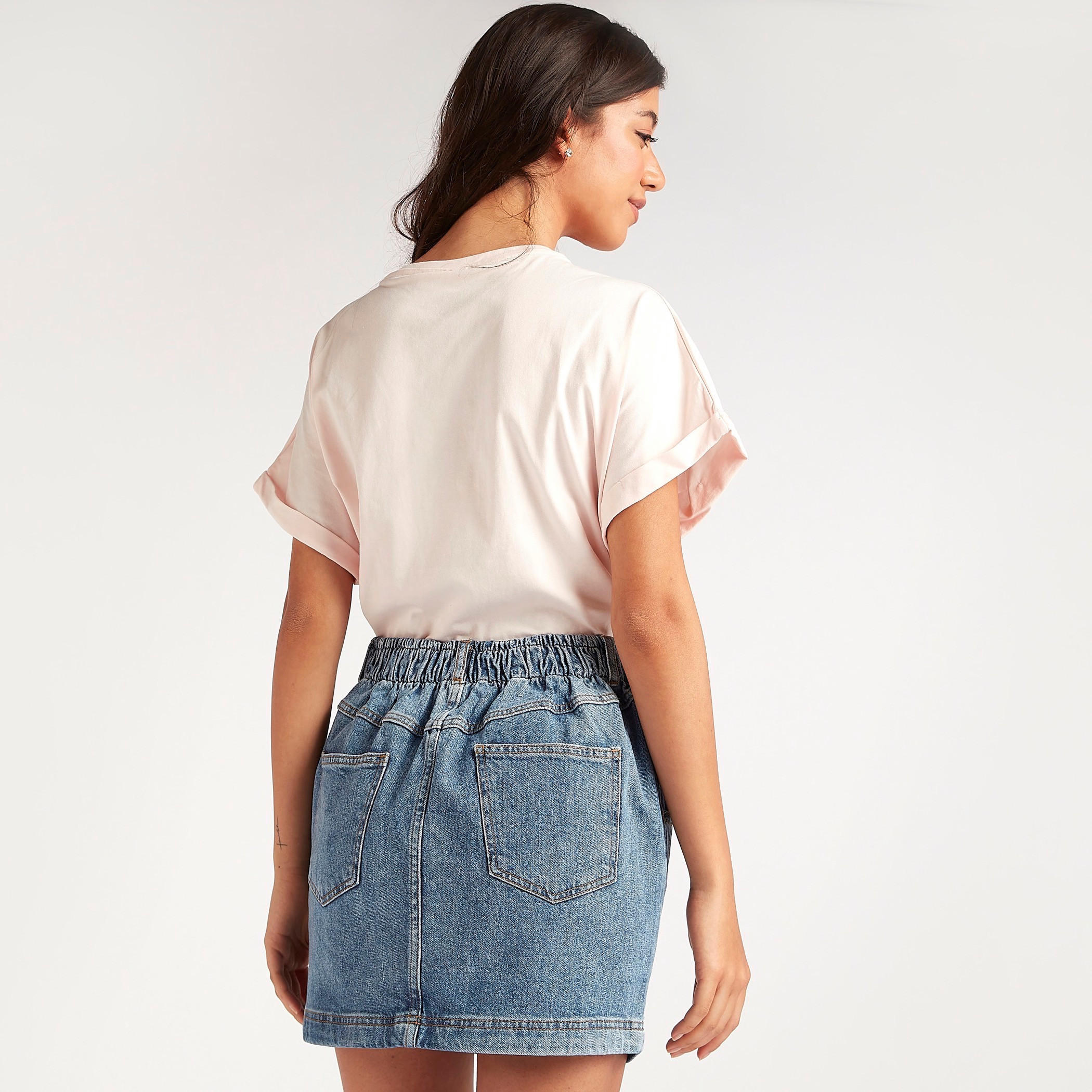 تنورة ضيقة قصيرة سادة بزر إغلاق وجيوب-women-clothing-bottoms-skirts-image-1