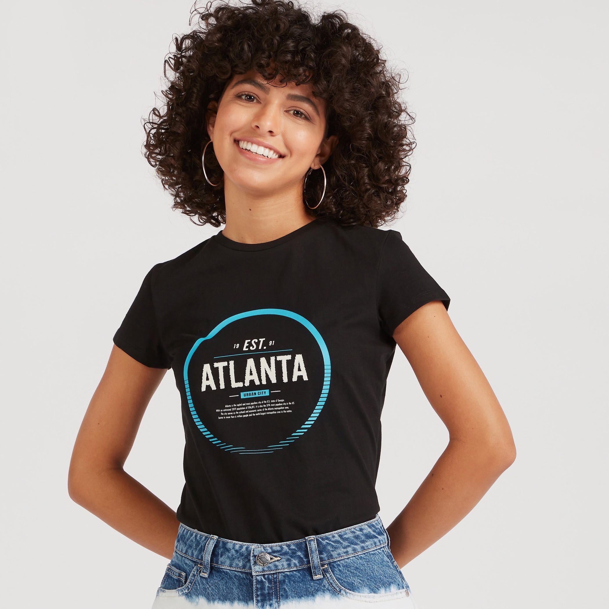 تيشيرت بياقة ضيّقة وأكمام كاب وطَبعات-women-clothing-tshirts-image-1