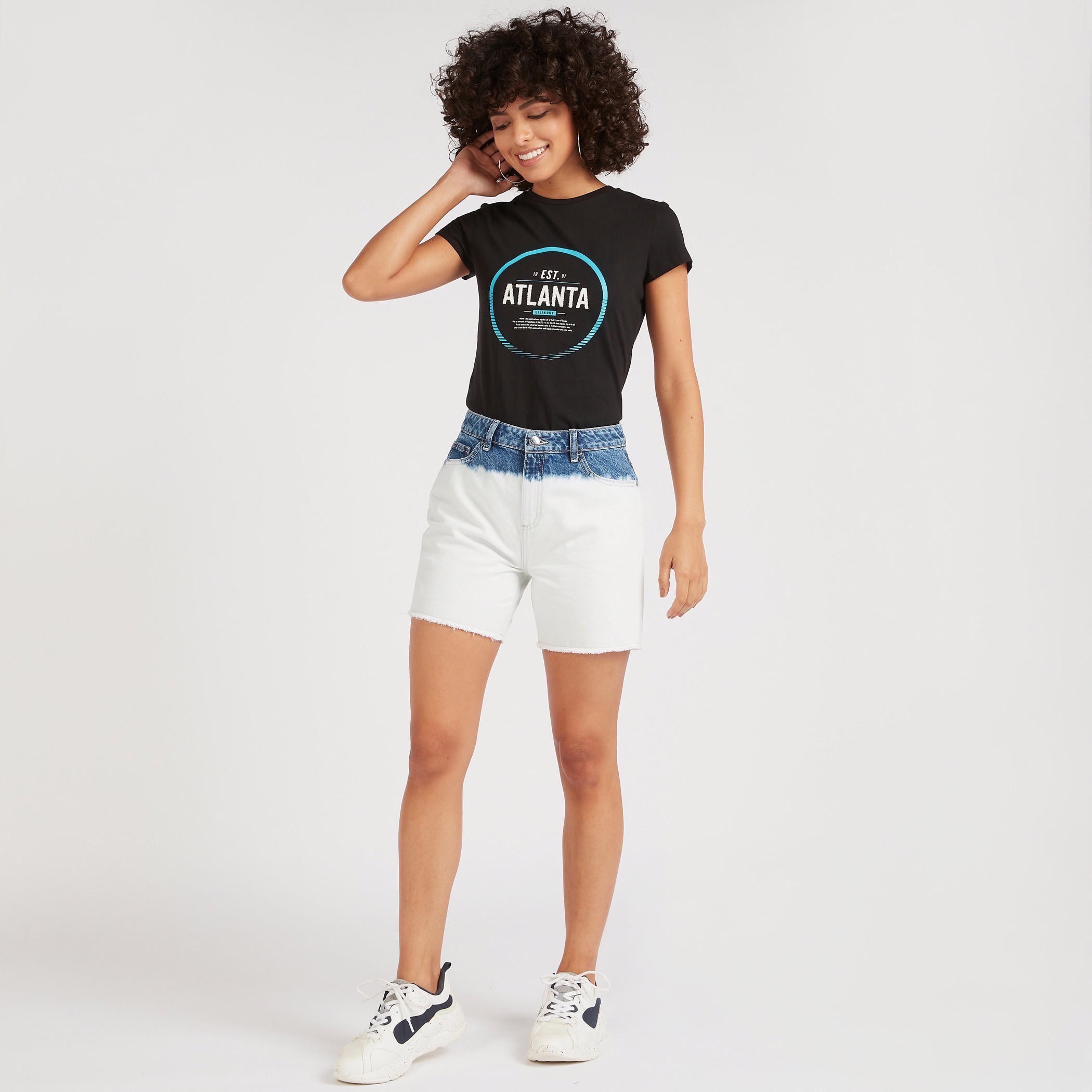 تيشيرت بياقة ضيّقة وأكمام كاب وطَبعات-women-clothing-tshirts-image-2