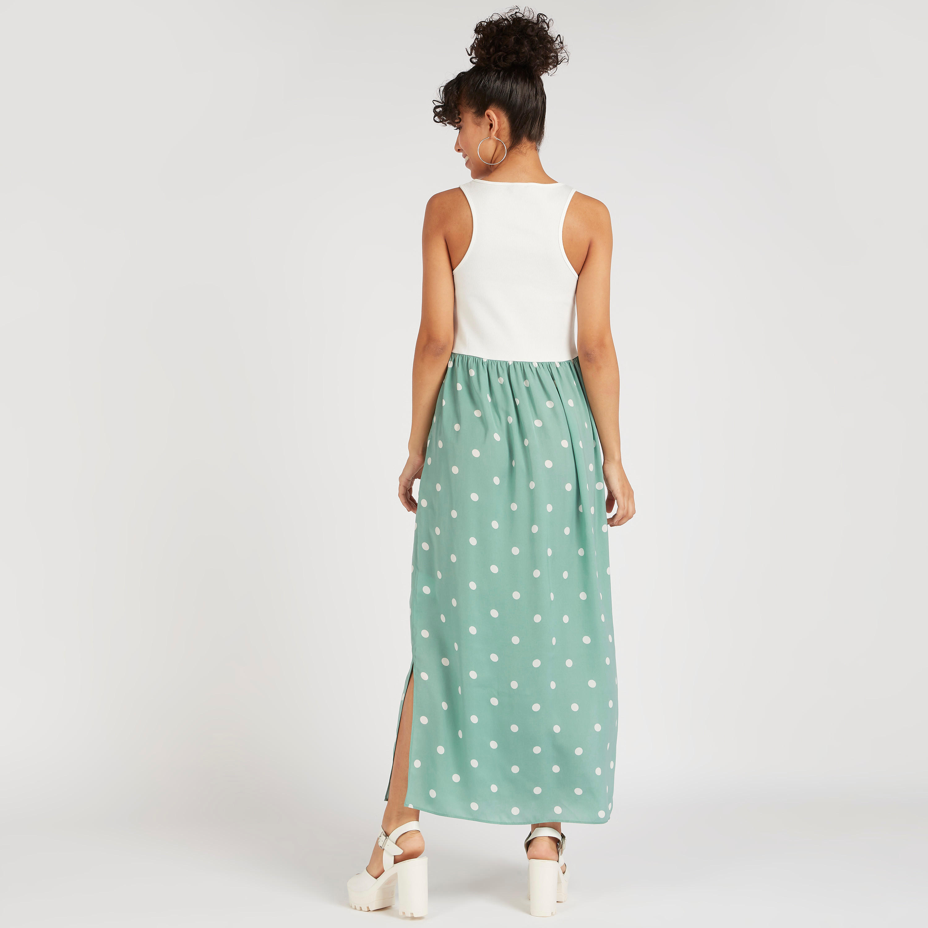 فستان ميدي إيه لاين دون أكمام بياقة مستديرة وطبعات-women-clothing-dresses-image-1