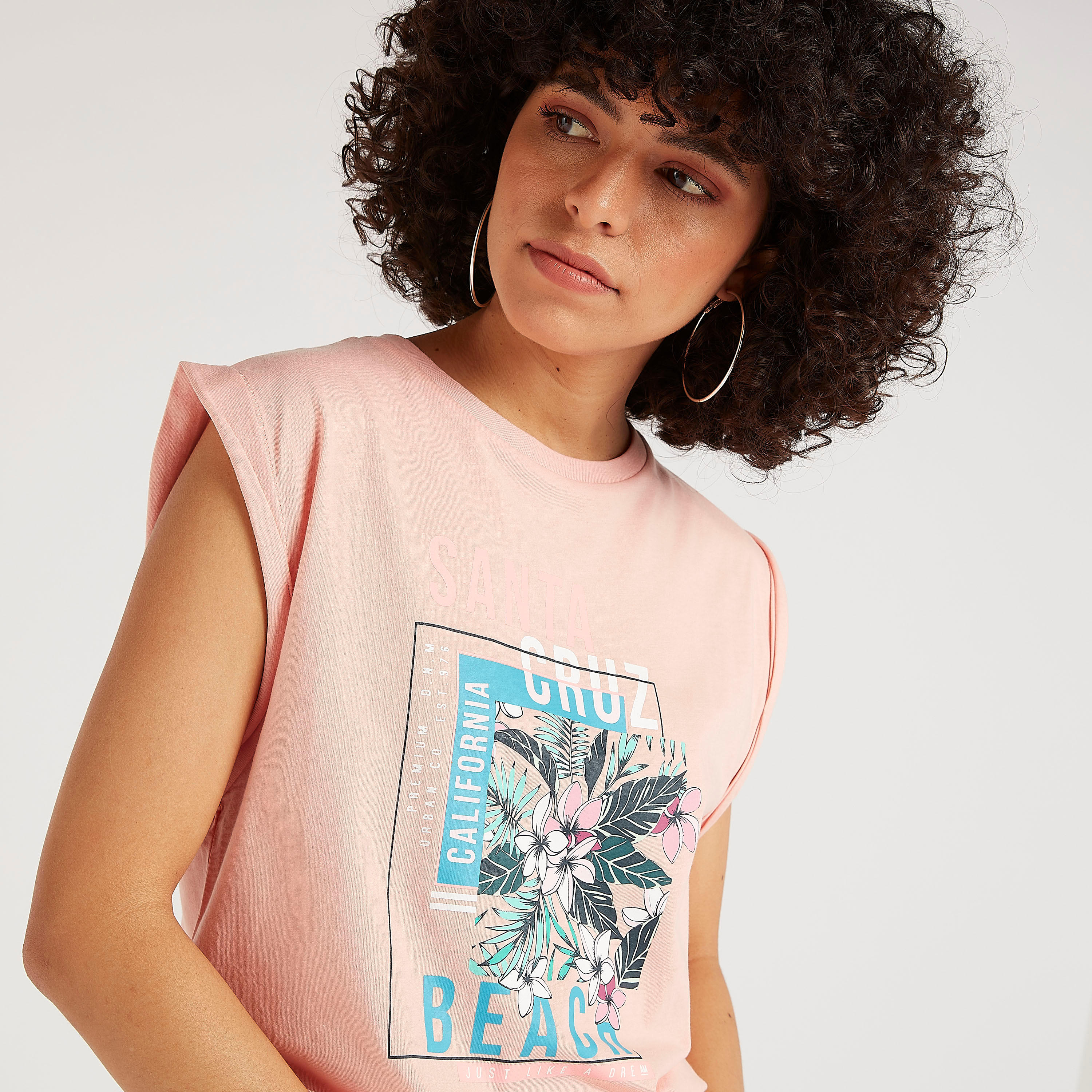 Printed Crew Neck Sleeveless T-shirt-women-clothing-tshirts-image-5