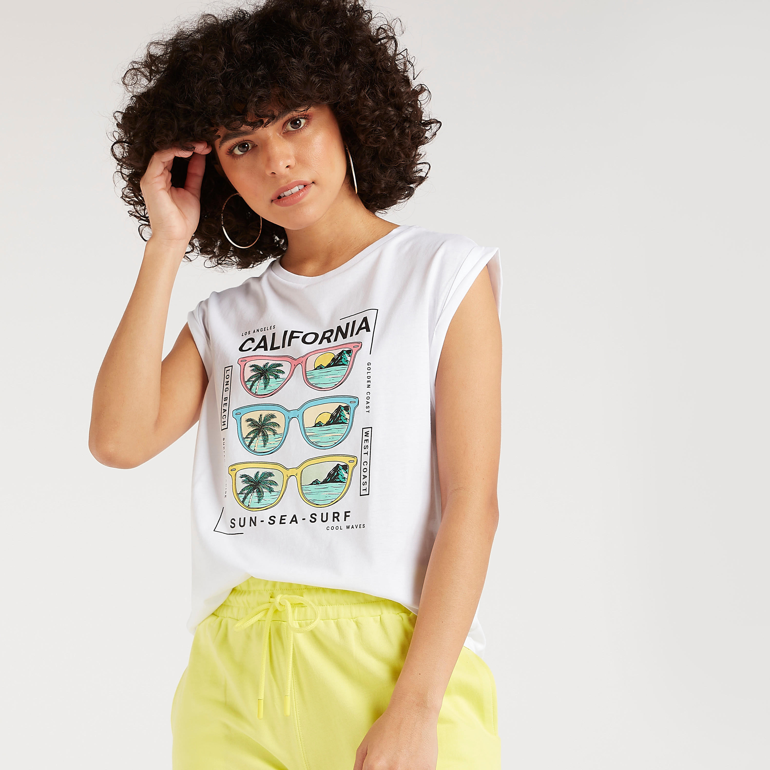Printed Crew Neck Sleeveless T-shirt-women-clothing-tshirts-image-5