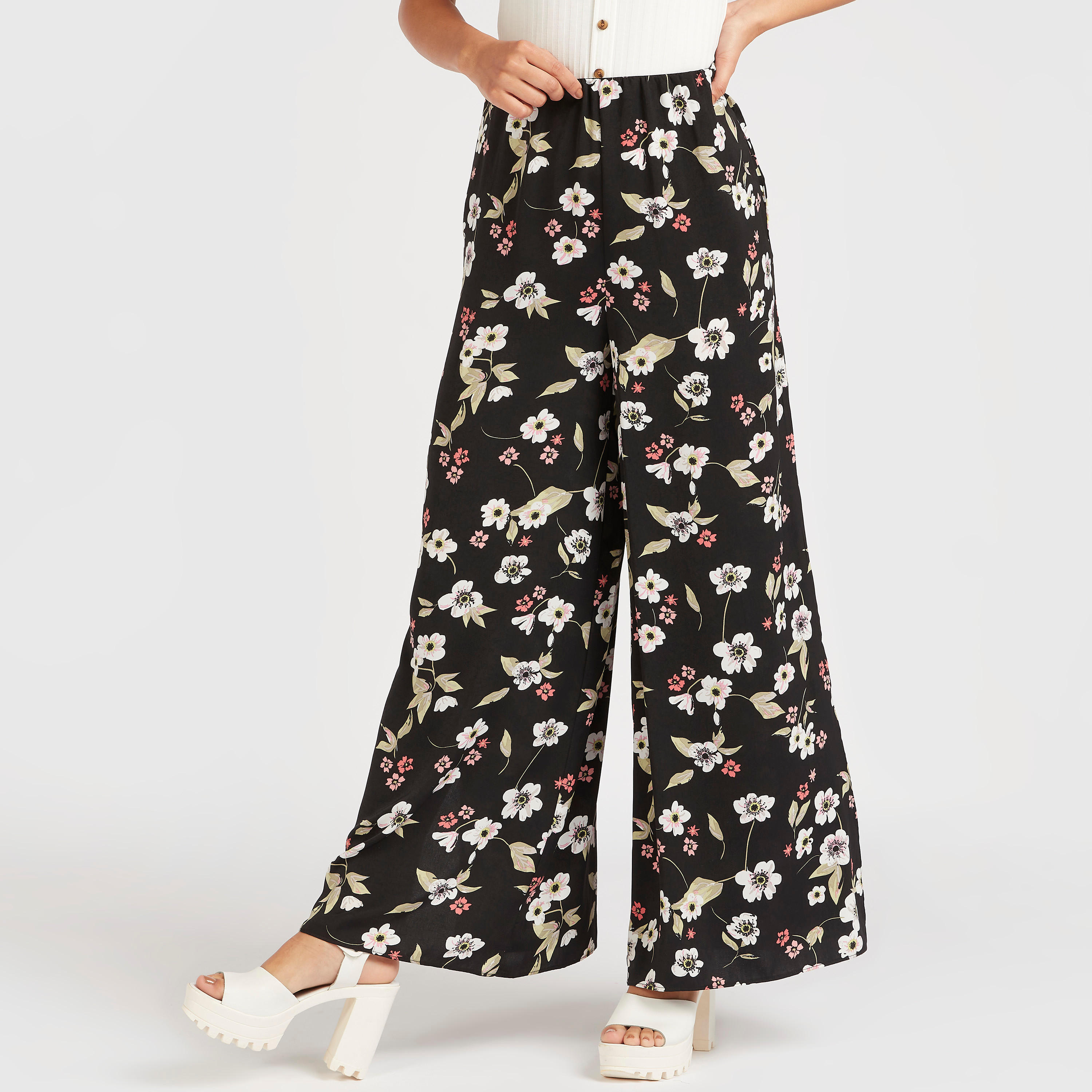 بنطلون بالازو بخصر مطّاطي متوسط الارتفاع وطبعات أزهار-women-clothing-bottoms-trousers-image-1
