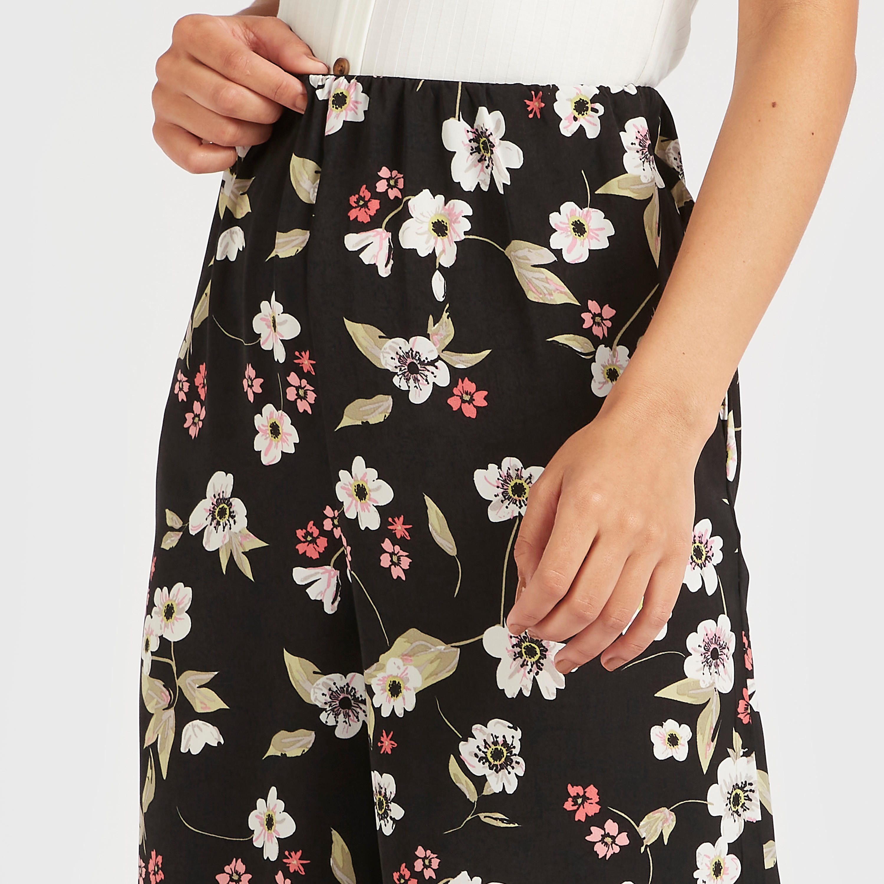 بنطلون بالازو بخصر مطّاطي متوسط الارتفاع وطبعات أزهار-women-clothing-bottoms-trousers-image-3