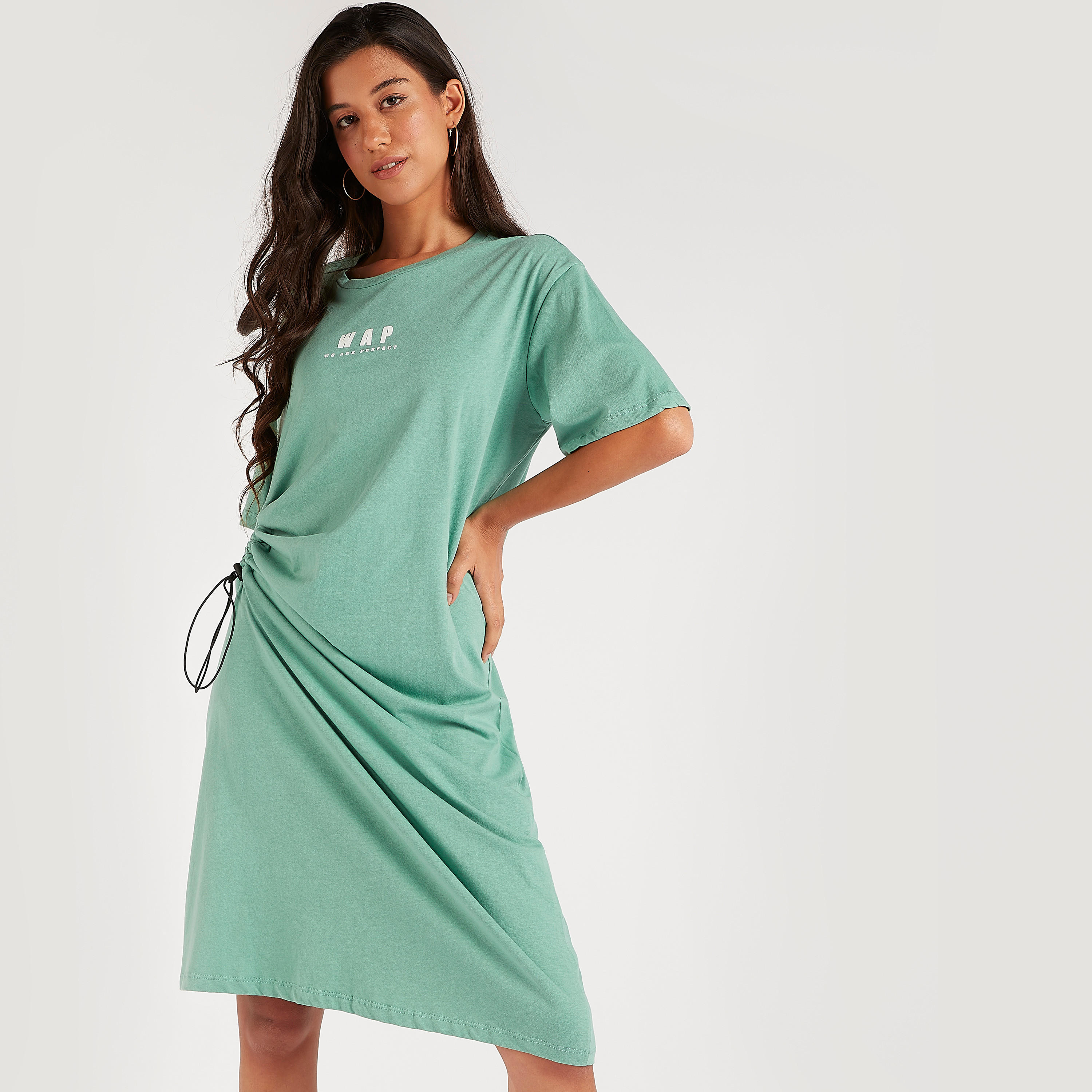 فستان ميدي واسع بأكمام قصيرة وطبعات-women-clothing-dresses-image-1