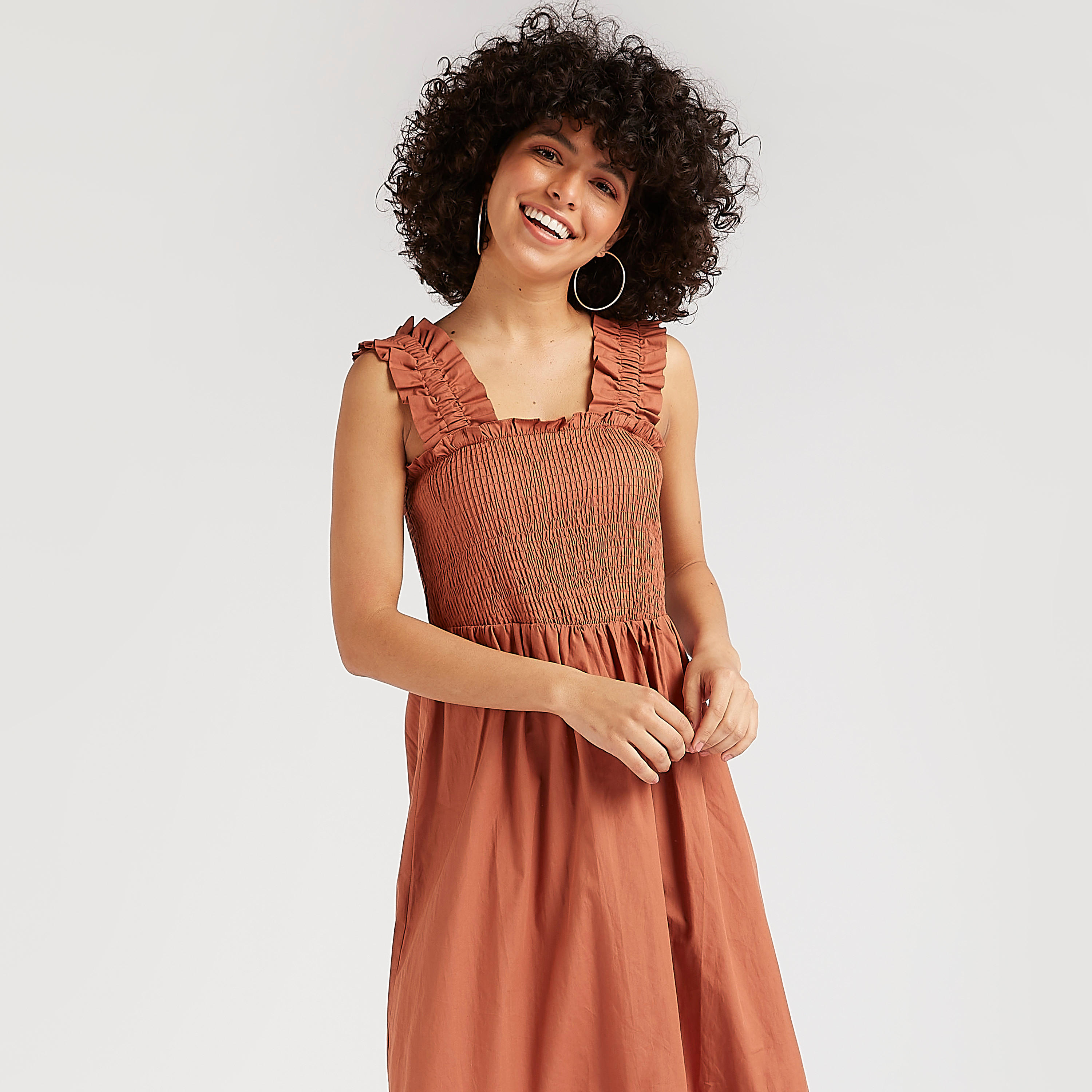 فستان ميدي إيه لاين بارز الملمس دون أكمام بتفاصيل كشكش-women-clothing-dresses-image-5