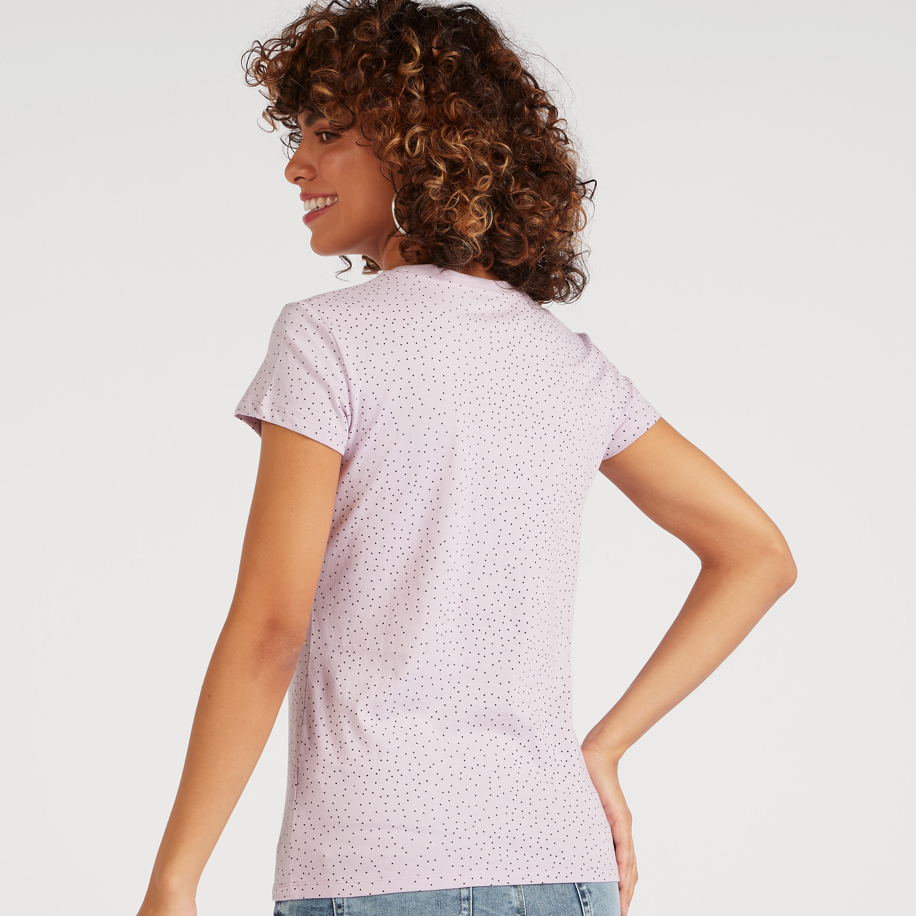 تيشيرت بياقة ضيّقة وأكمام كاب وطبعات-women-clothing-tshirts-image-4