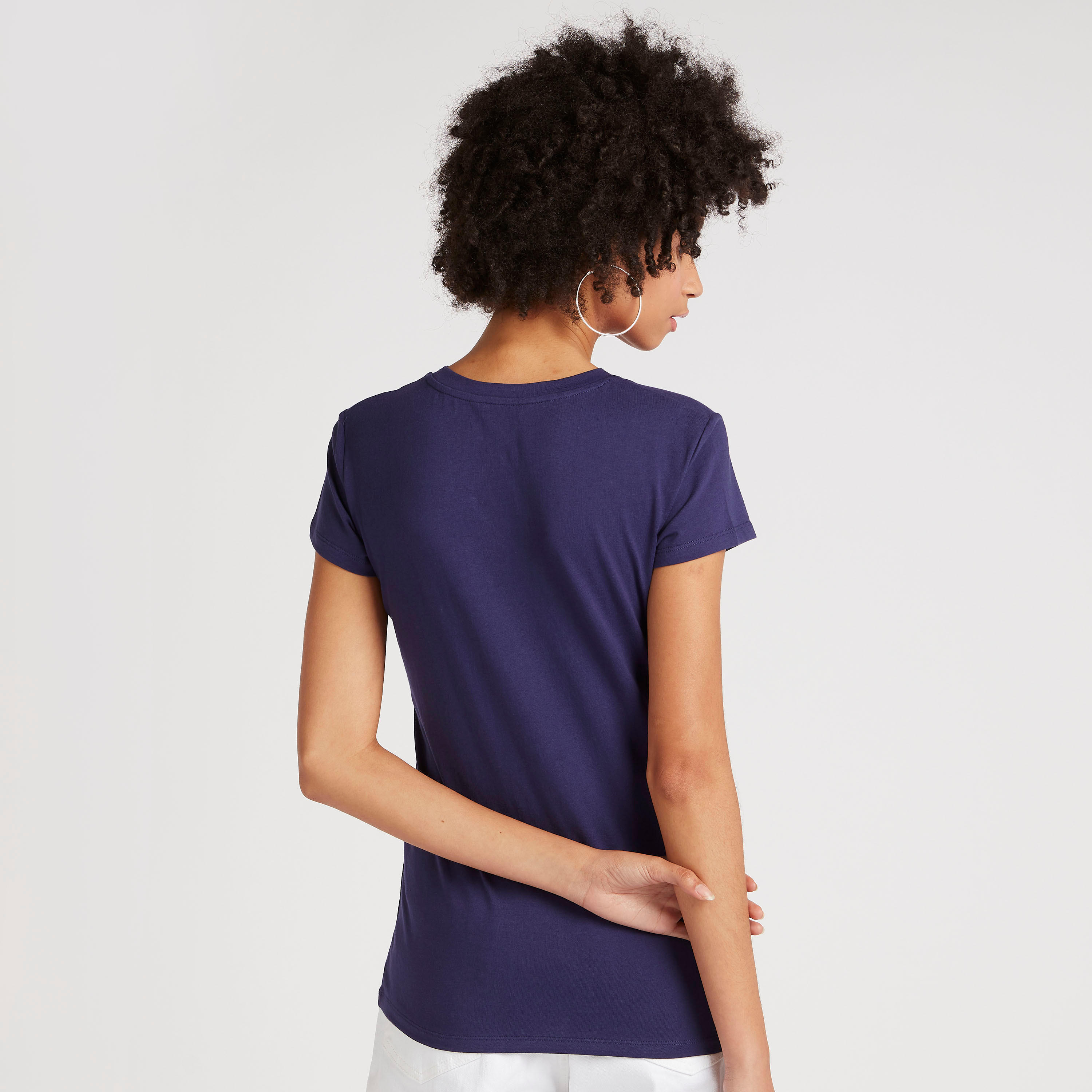 تيشيرت مطرّز بياقة ضيّقة وأكمام كاب-women-clothing-tshirts-image-4