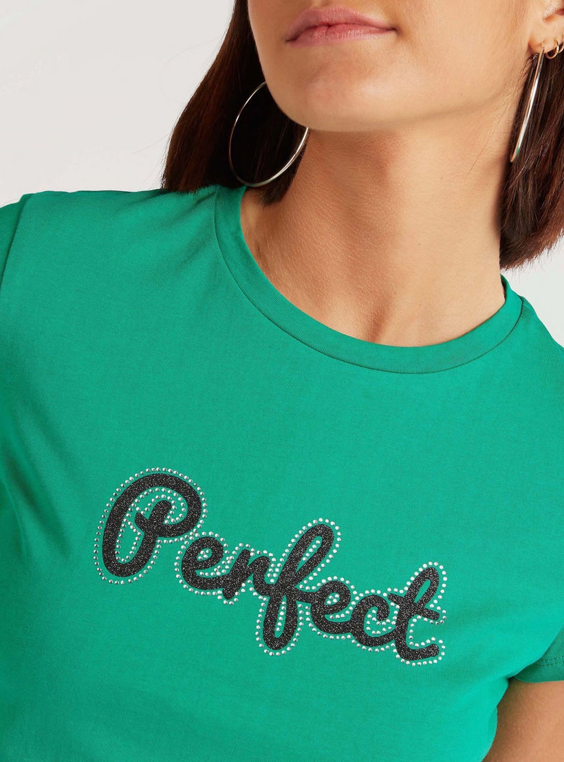 تيشيرت بياقة ضيقة وأكمام كاب وطبعات-women-clothing-tshirts-image-1