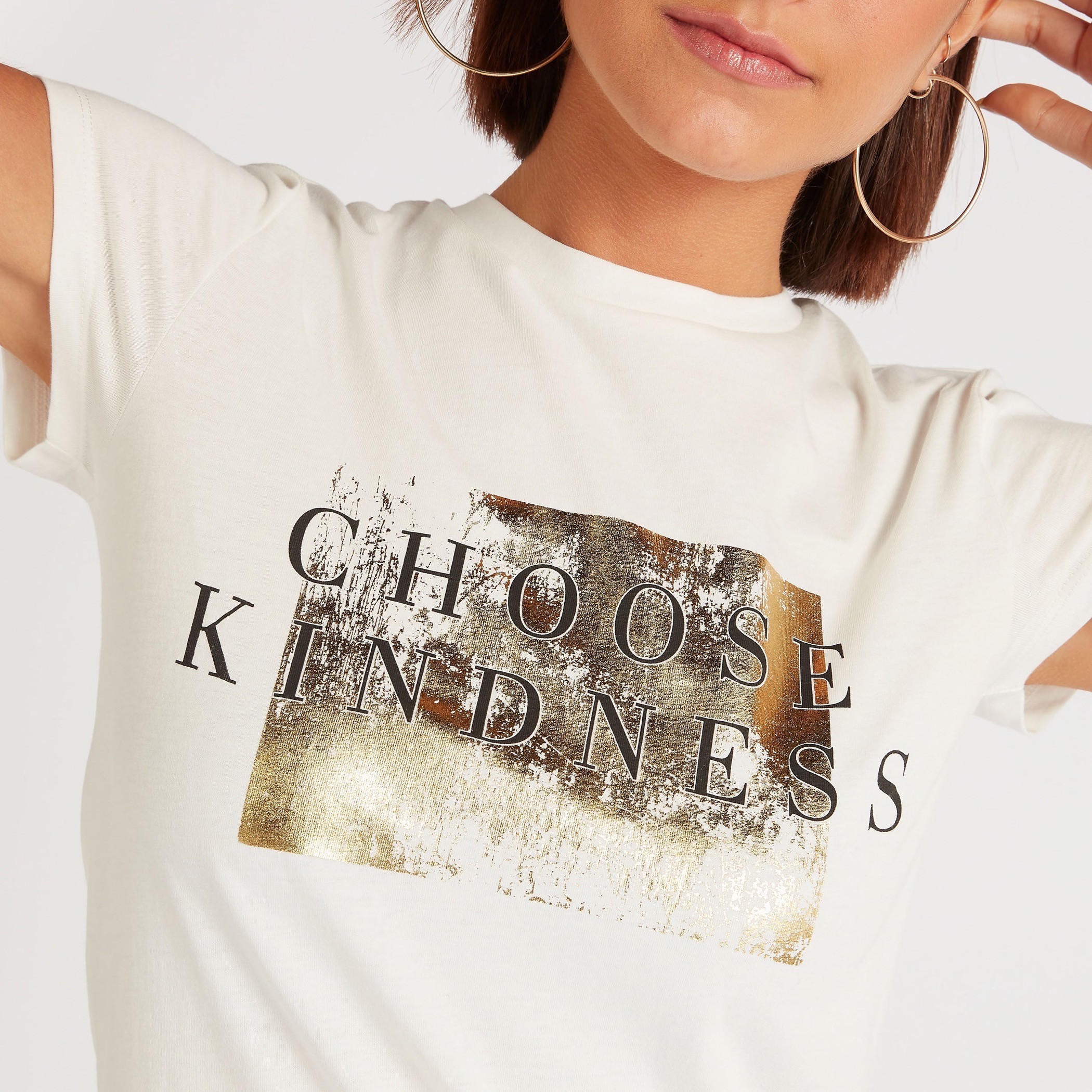 تيشيرت بياقة ضيّقة وأكمام كاب وطَبعات-women-clothing-tshirts-image-3
