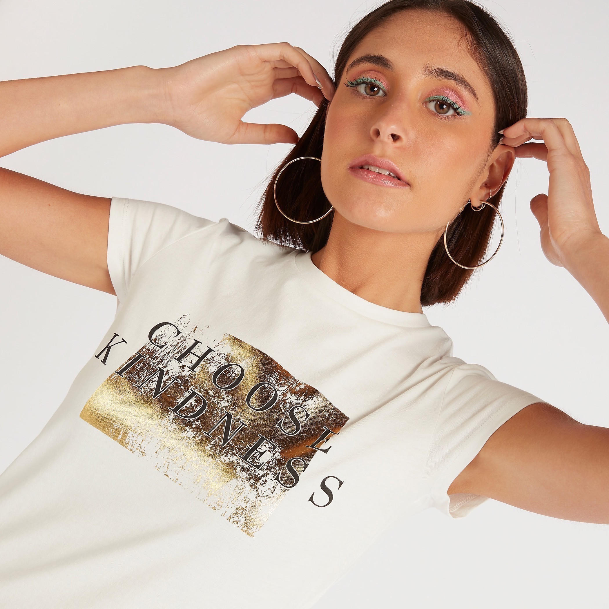 تيشيرت بياقة ضيّقة وأكمام كاب وطَبعات-women-clothing-tshirts-image-1