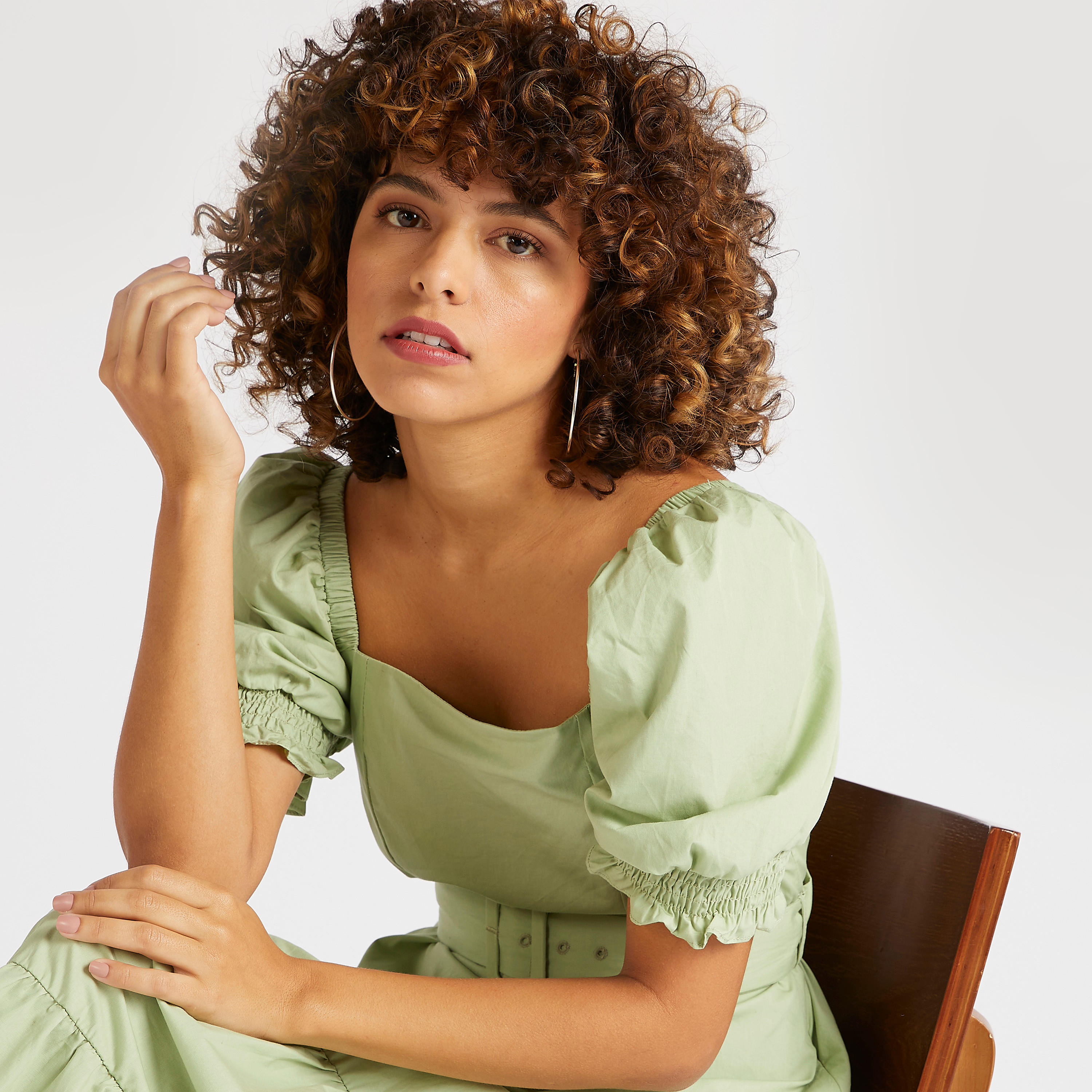 فستان سادة متوسط الطول بياقة مربعة مع حزام-women-clothing-dresses-image-2