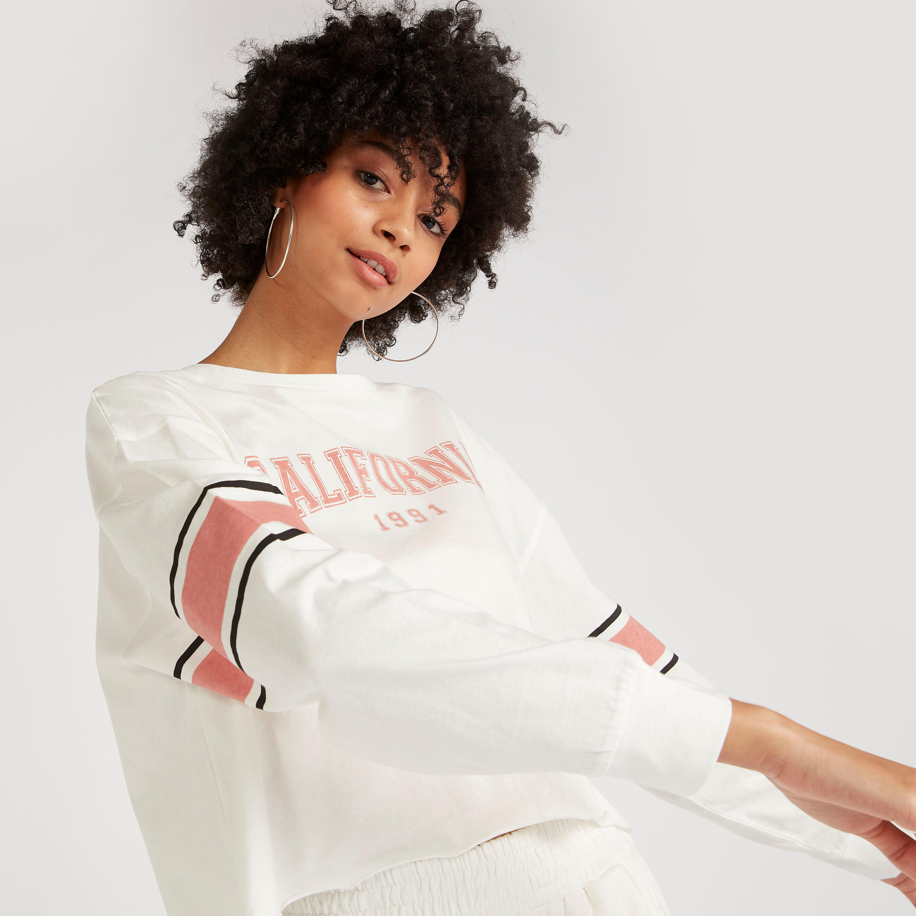 Printed Boxy Sweatshirt with Long Sleeves and Crew Neck-women-winterwear-hoodiesandsweatshirts-sweatshirts-image-7