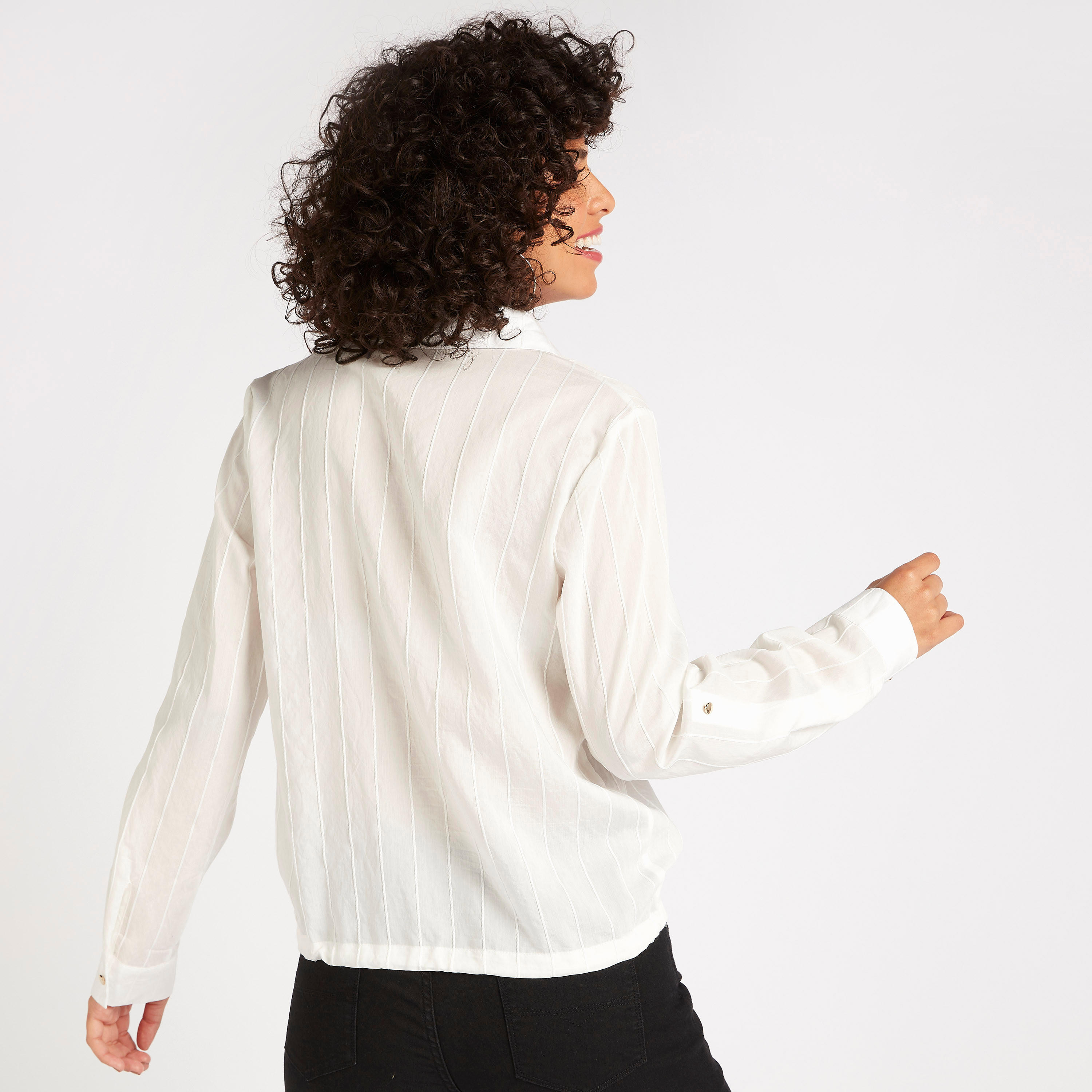 قميص مقلّم بأكمام طويلة ورباط-women-clothing-shirtsandblouses-shirts-image-3