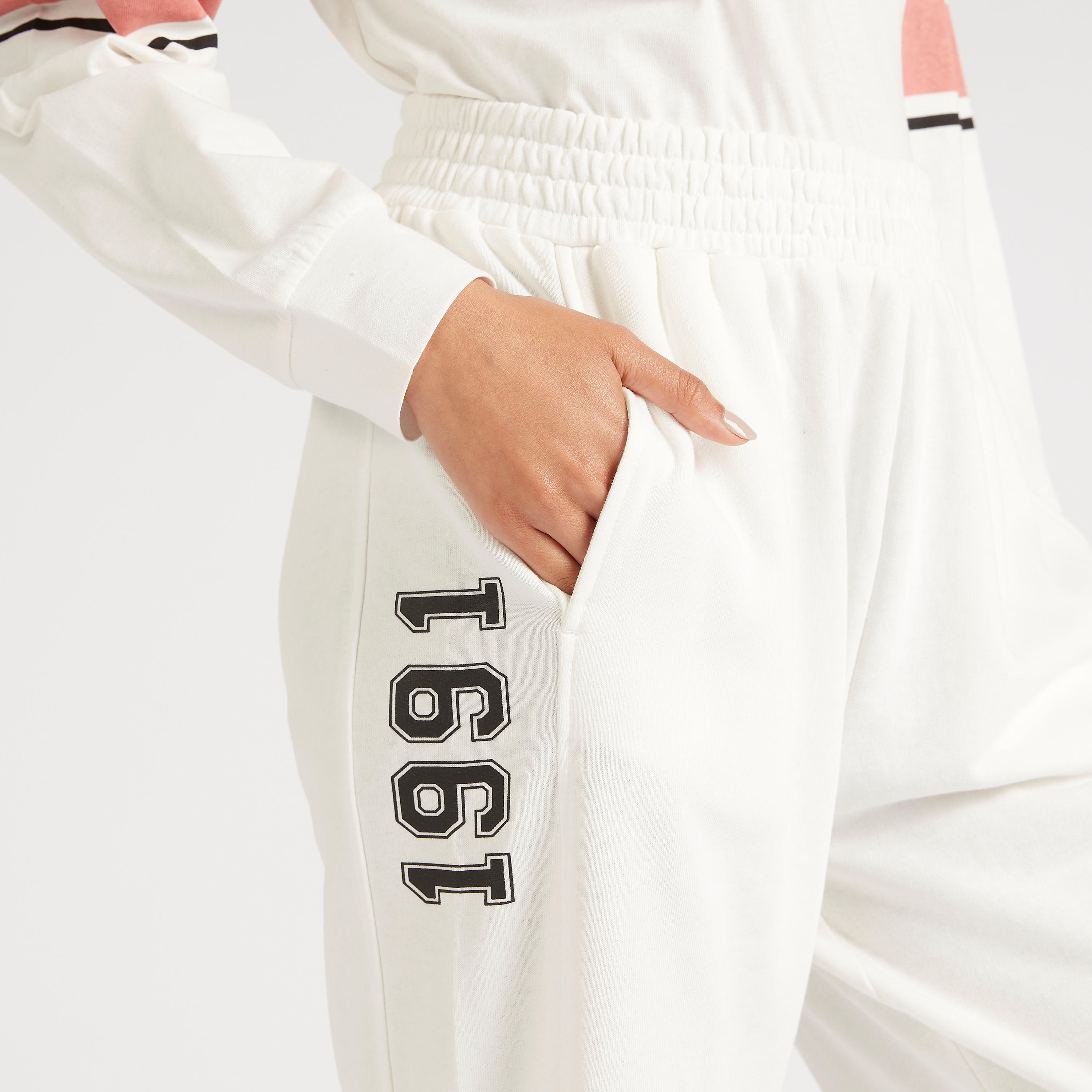Oversized Printed Joggers with Elasticated Waist and Pockets-women-clothing-bottoms-joggers-image-3