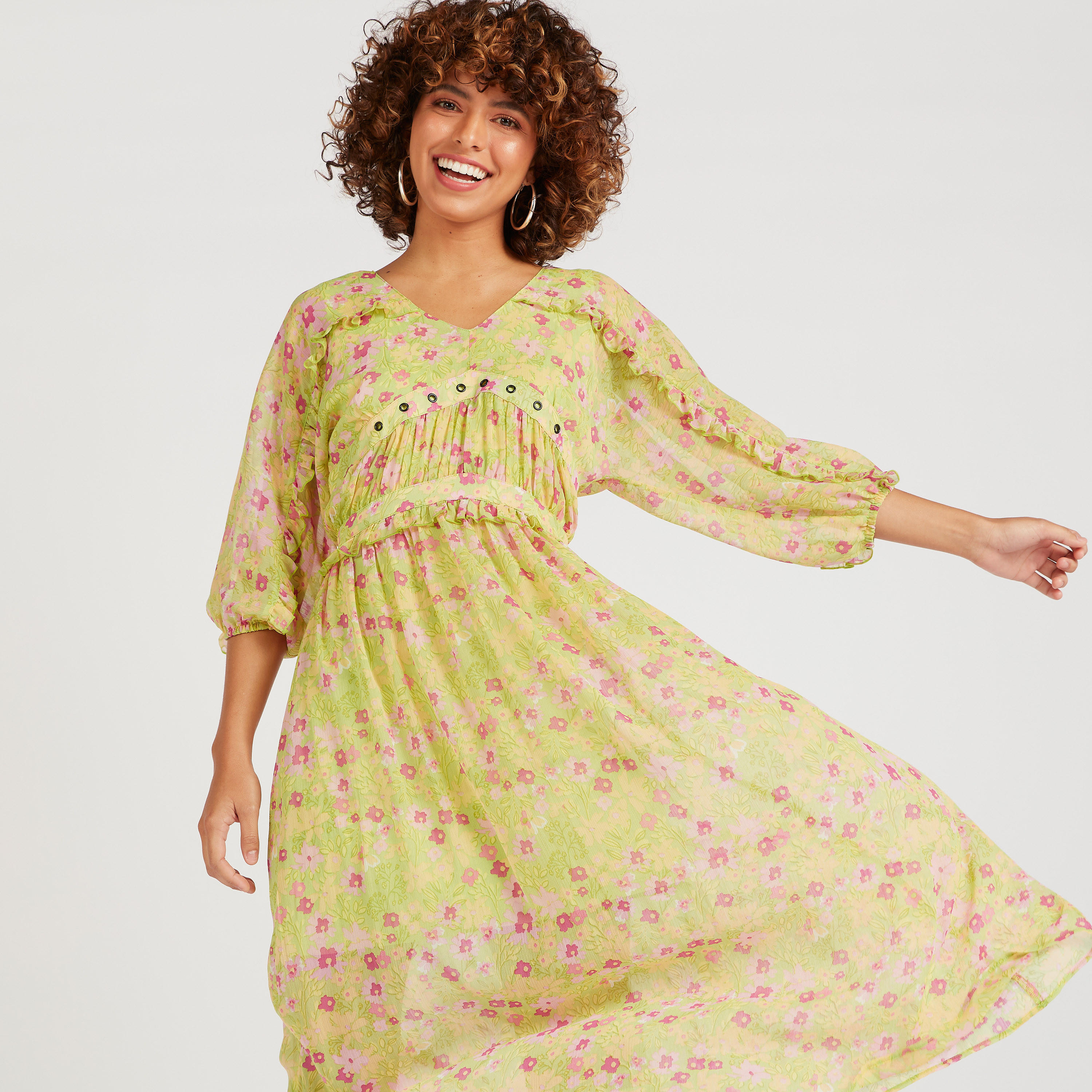 فستان ميدي بياقة V وأكمام 3/4 وطبعات زهرية-women-clothing-dresses-image-5