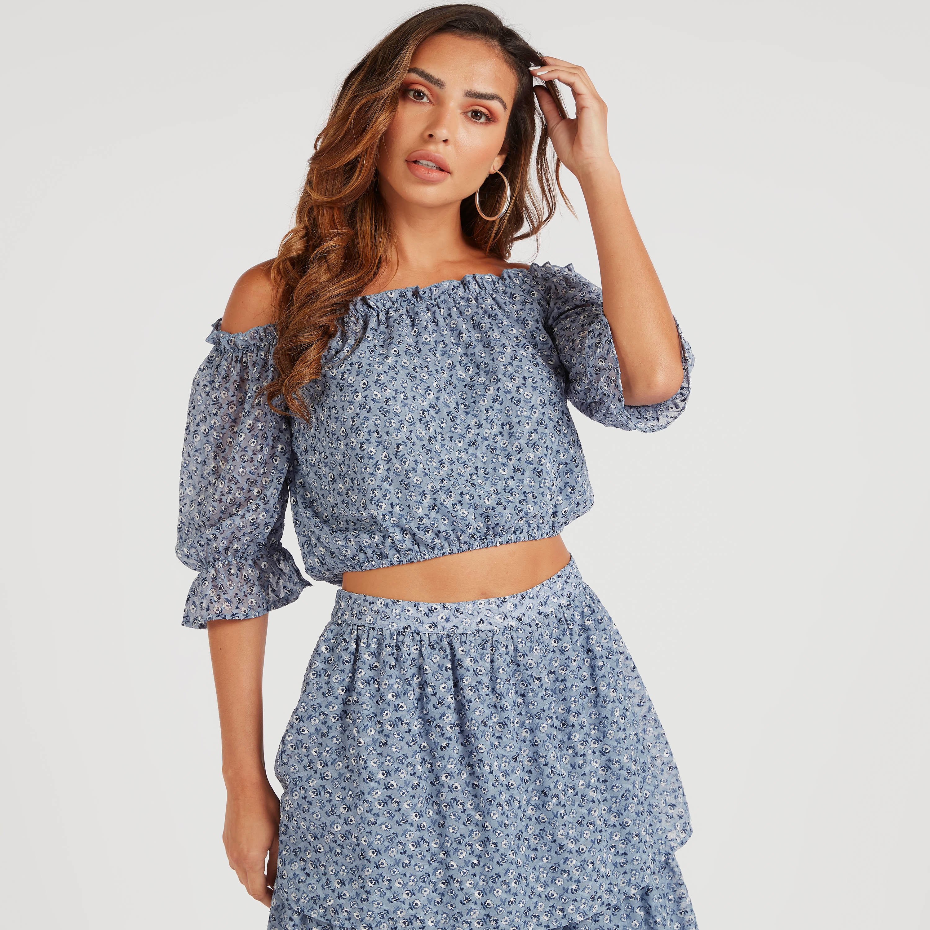 بلوزة مكشوفة الأكتاف بأكمام 3/4 وياقة باردو وطبعات زهرية-women-clothing-shirtsandblouses-blouses-image-5