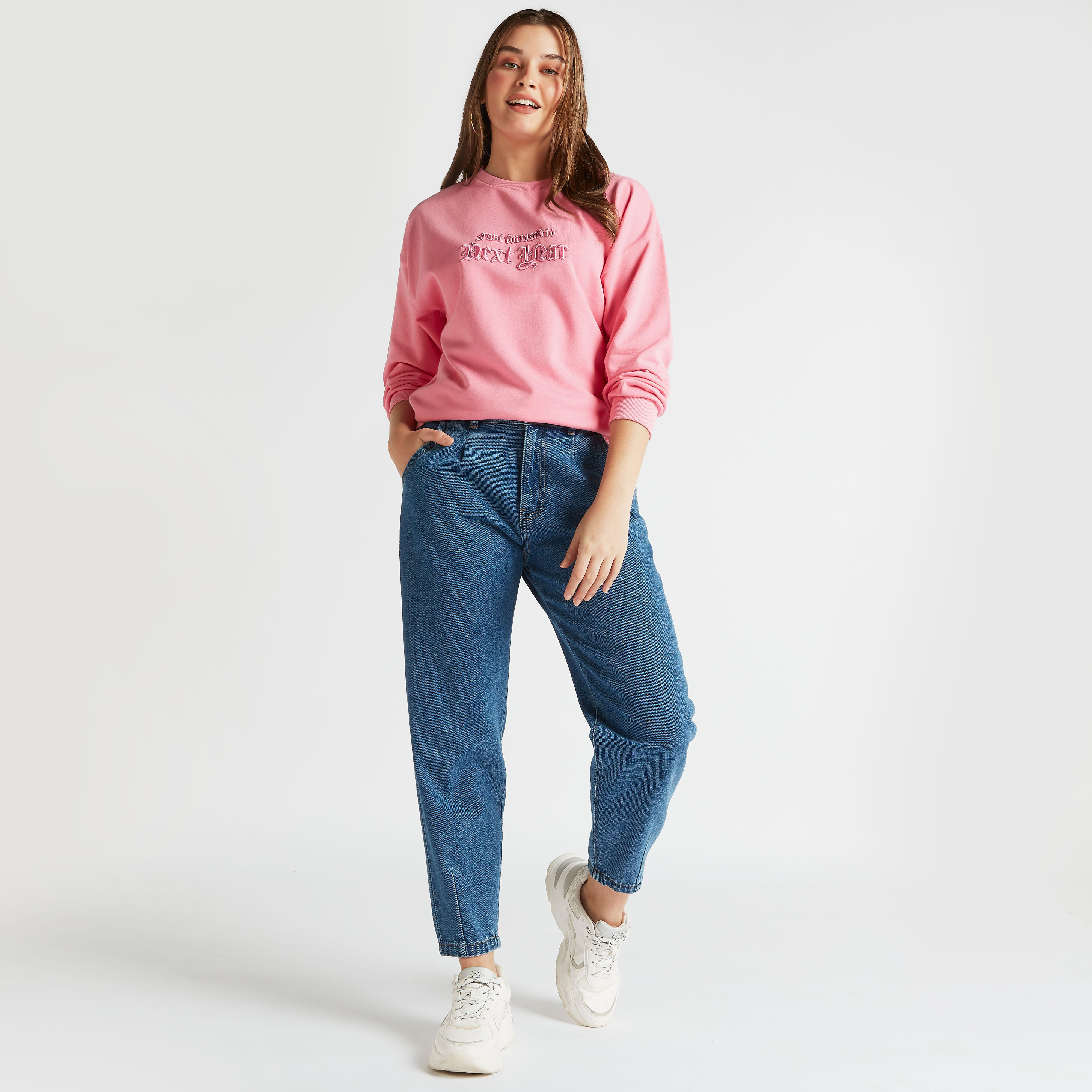 Embroidered Crew Neck Oversized Sweatshirt with Long Sleeves-women-winterwear-hoodiesandsweatshirts-sweatshirts-image-6