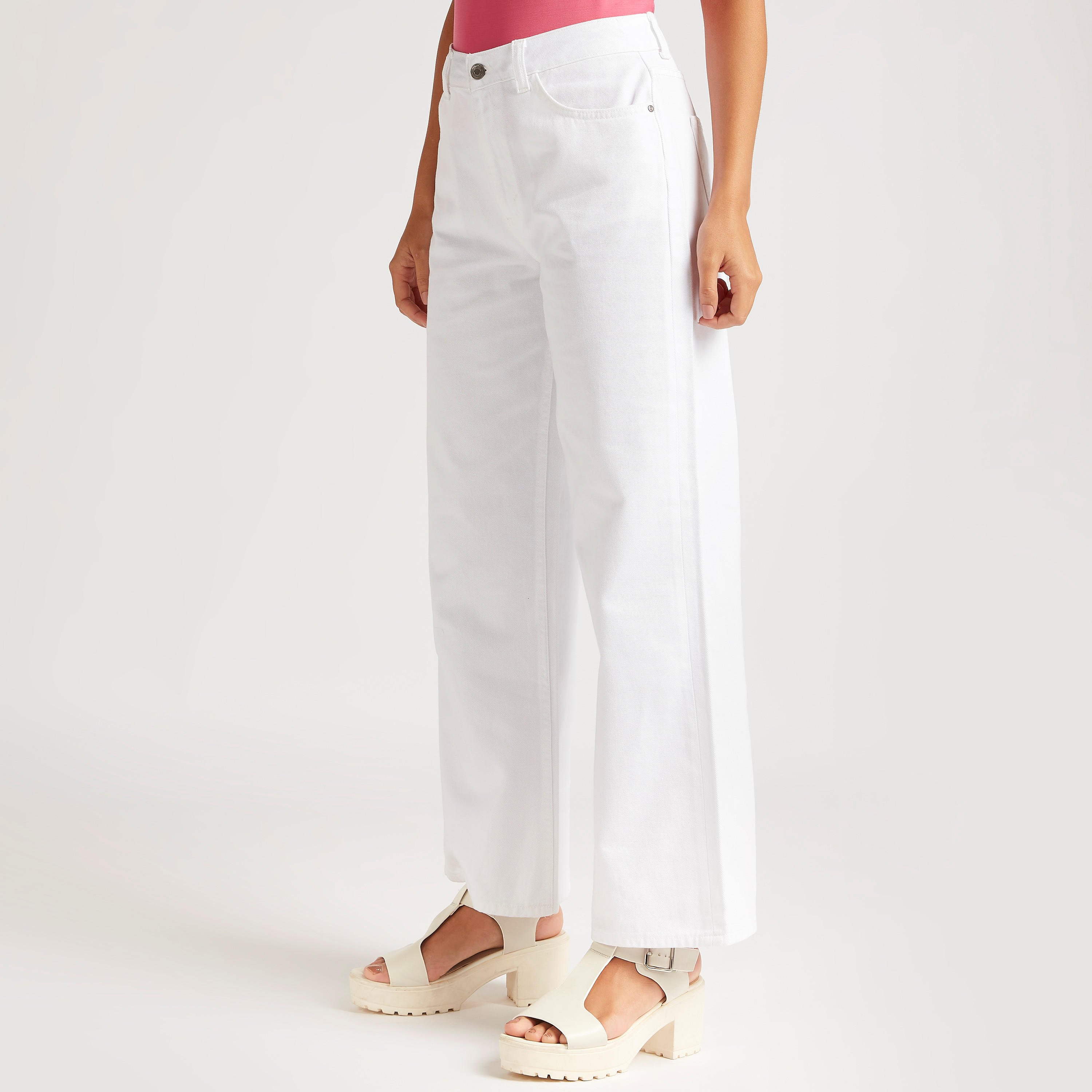 بنطلون جينز سادة بقصّة مريحة وخصر مرتفع -women-clothing-bottoms-jeans-image-4