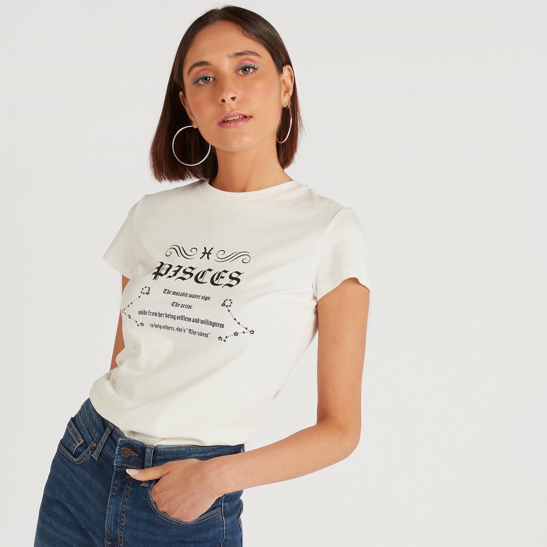 تيشيرت بياقة ضيّقة وأكمام كاب وطبعات حيوانات-women-clothing-tshirts-image-1