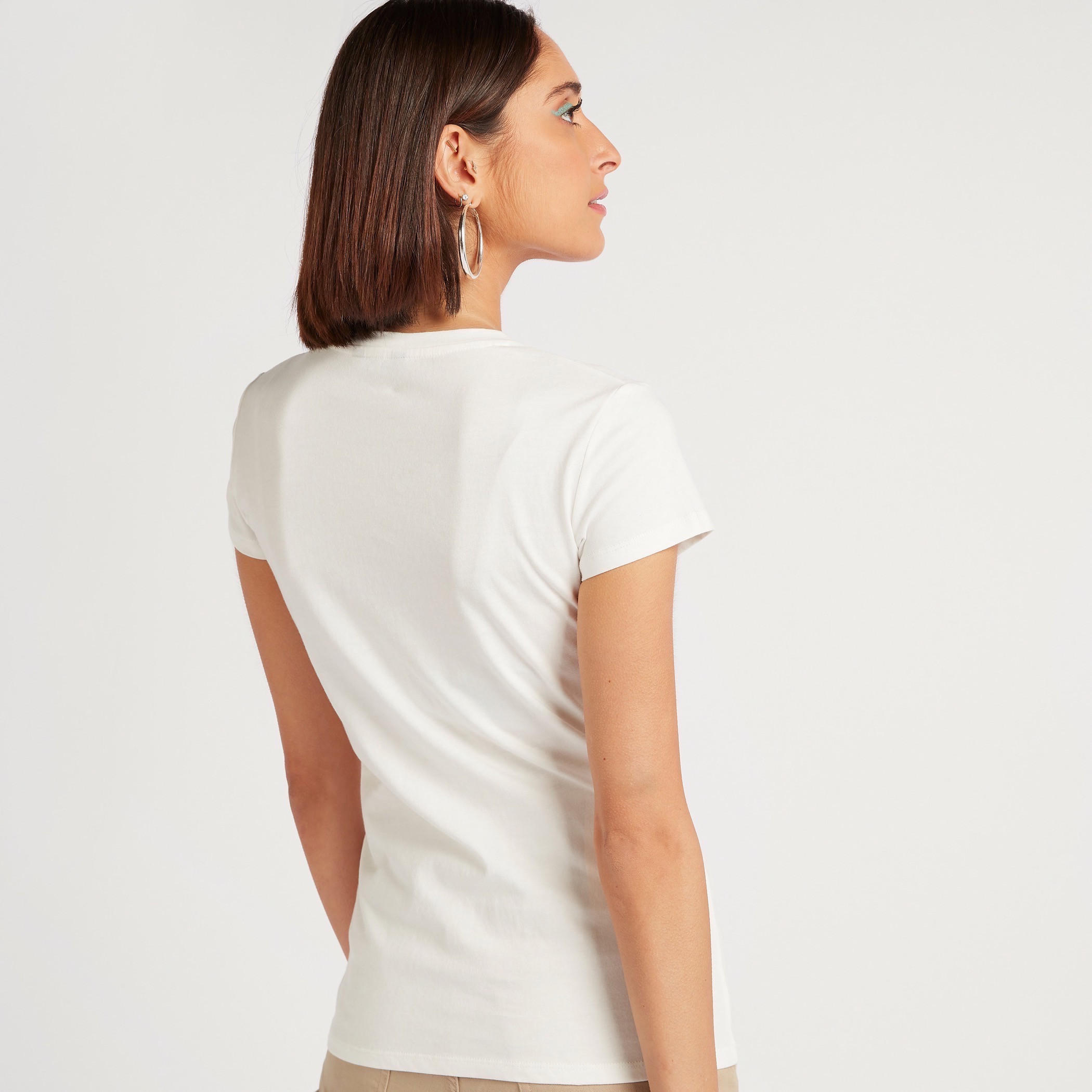 تيشيرت بياقة ضيّقة وأكمام كاب وطبعات زودياك-women-clothing-tshirts-image-4