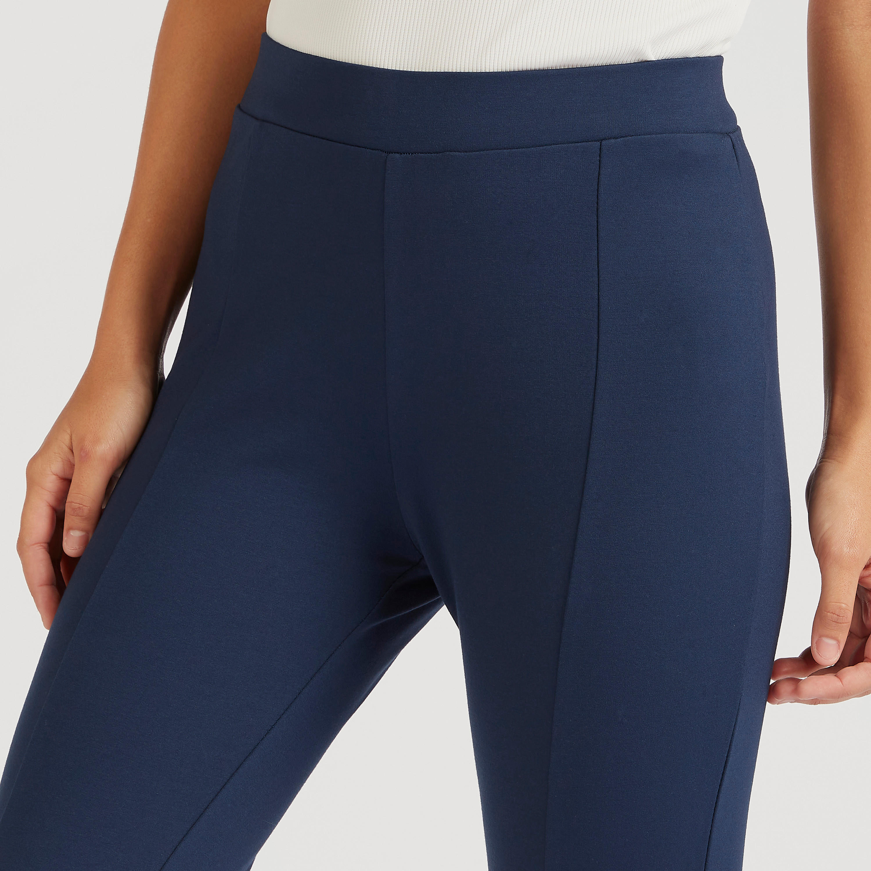 بنطلون ليقنز سادة بقصّة سكيني بخصر متوسط الإرتفاع-women-clothing-leggings-image-3
