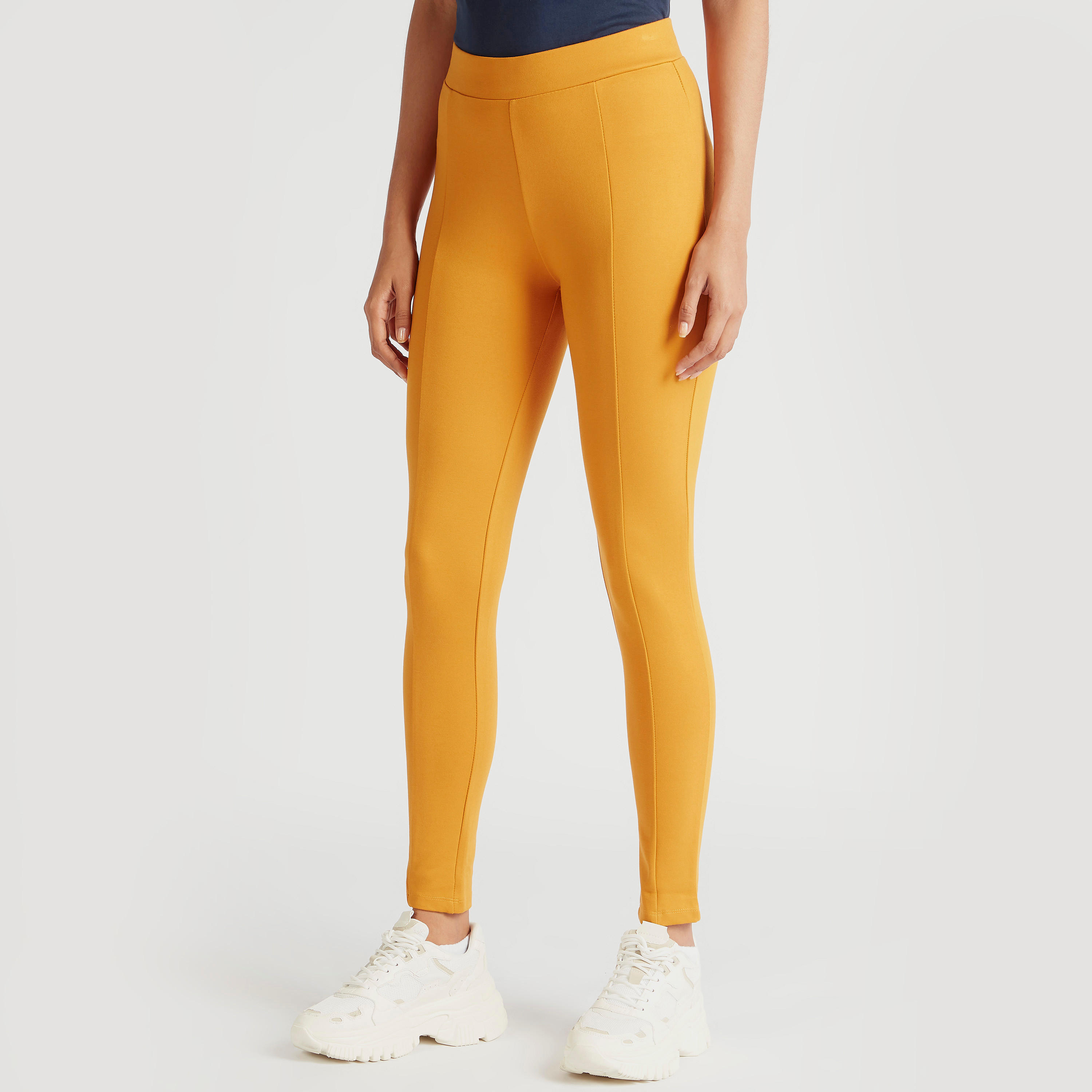 بنطلون ليقنز سادة بقصة سليم وخصر مرتفع مطّاطي-women-clothing-leggings-image-1