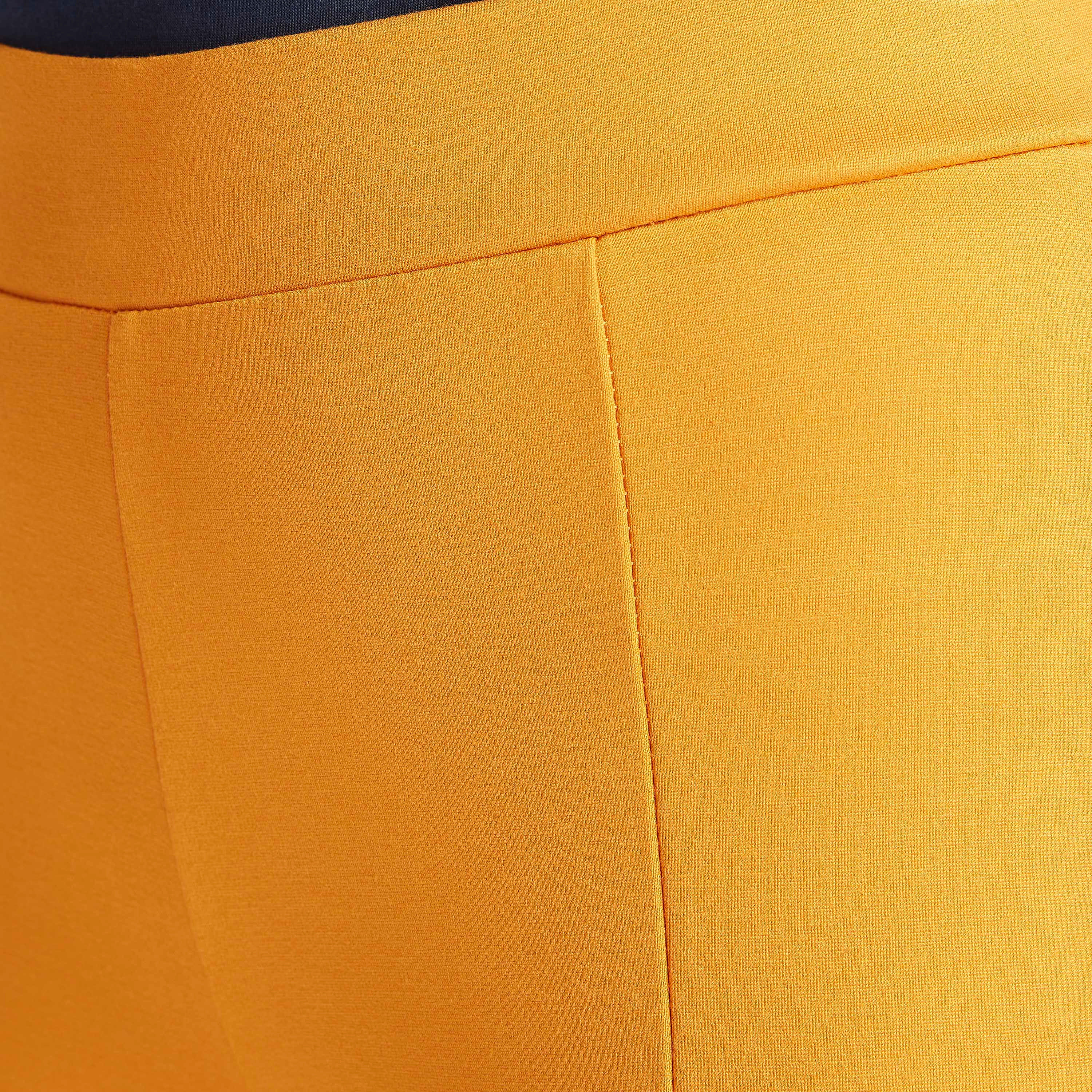 بنطلون ليقنز سادة بقصة سليم وخصر مرتفع مطّاطي-women-clothing-leggings-image-3