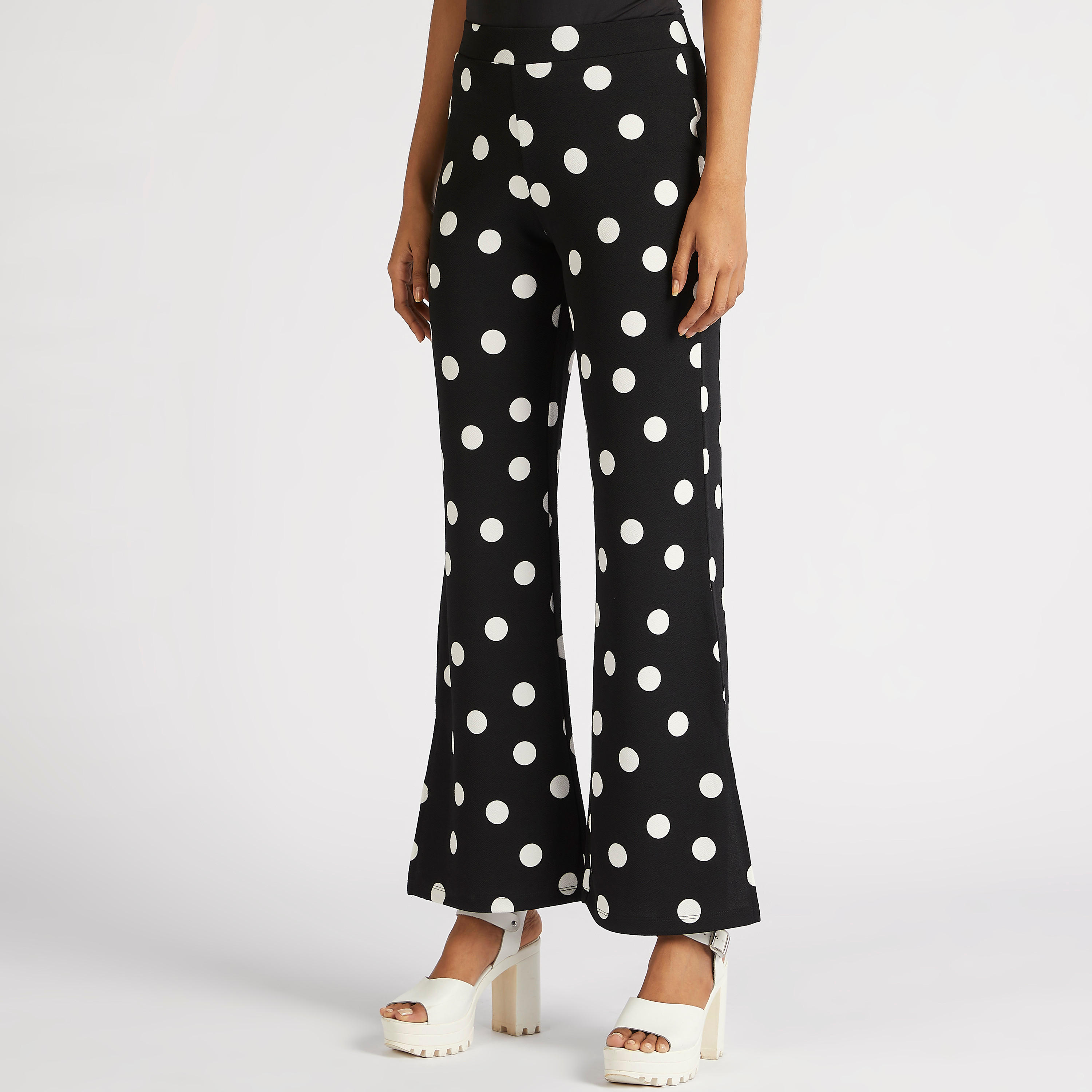 بنطلون بخصر مرتفع وطبعات منقّطة-women-clothing-bottoms-trousers-image-1
