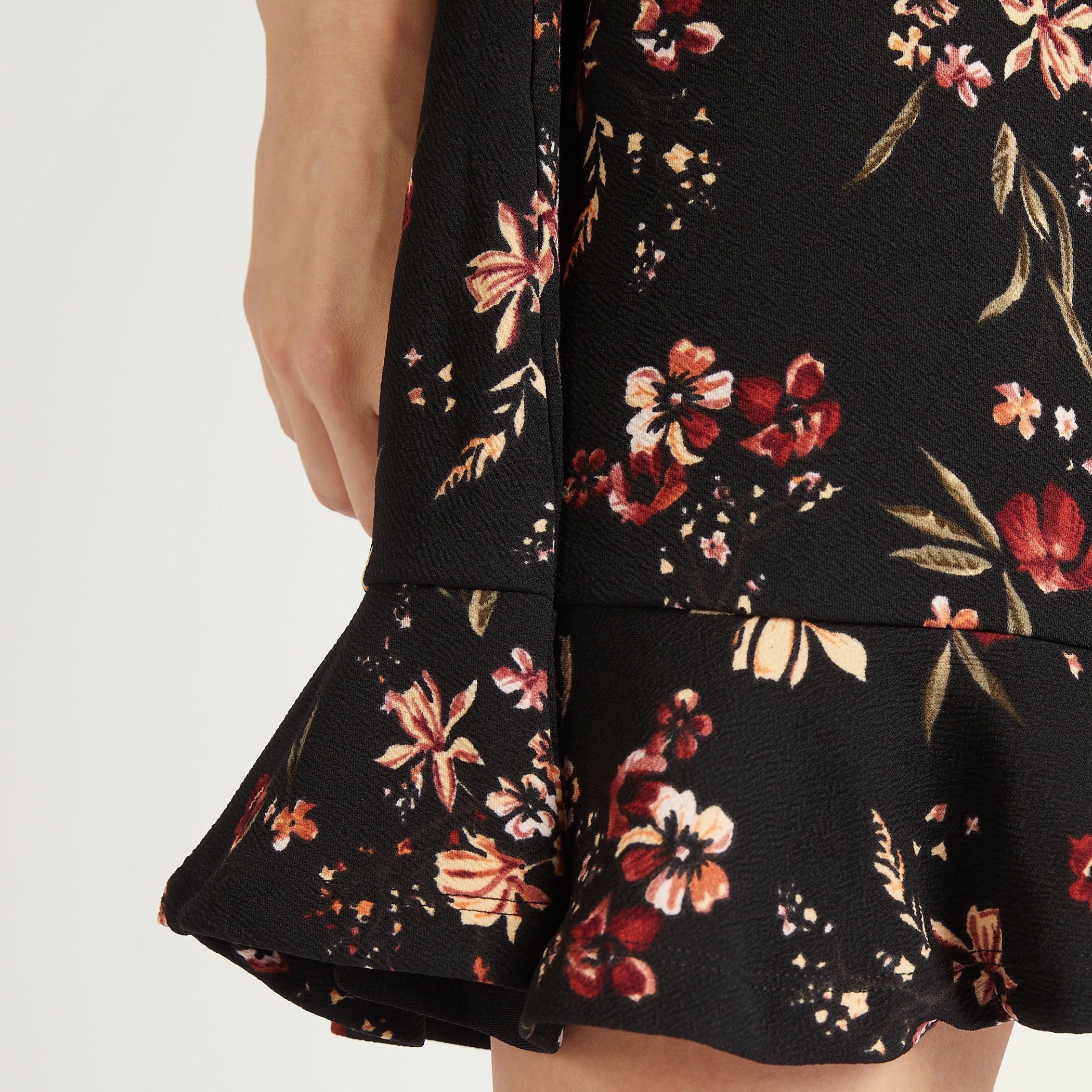 فستان إيه لاين قصير بأطراف واسعة وأكمام قصيرة وطبعات أزهار-women-clothing-dresses-image-5