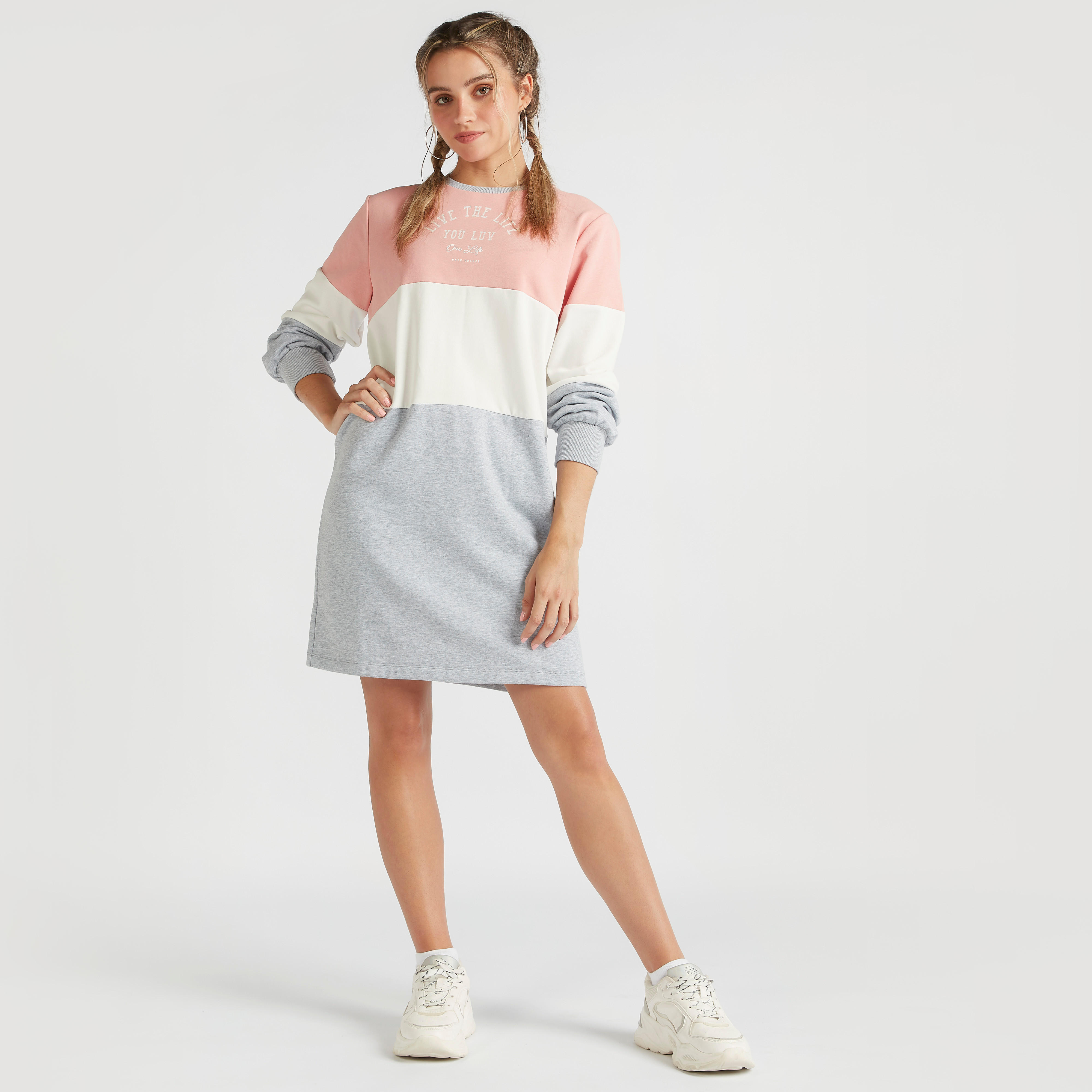 فستان سويت شيرت قصير بطبعات وأكمام طويلة-women-clothing-dresses-image-2