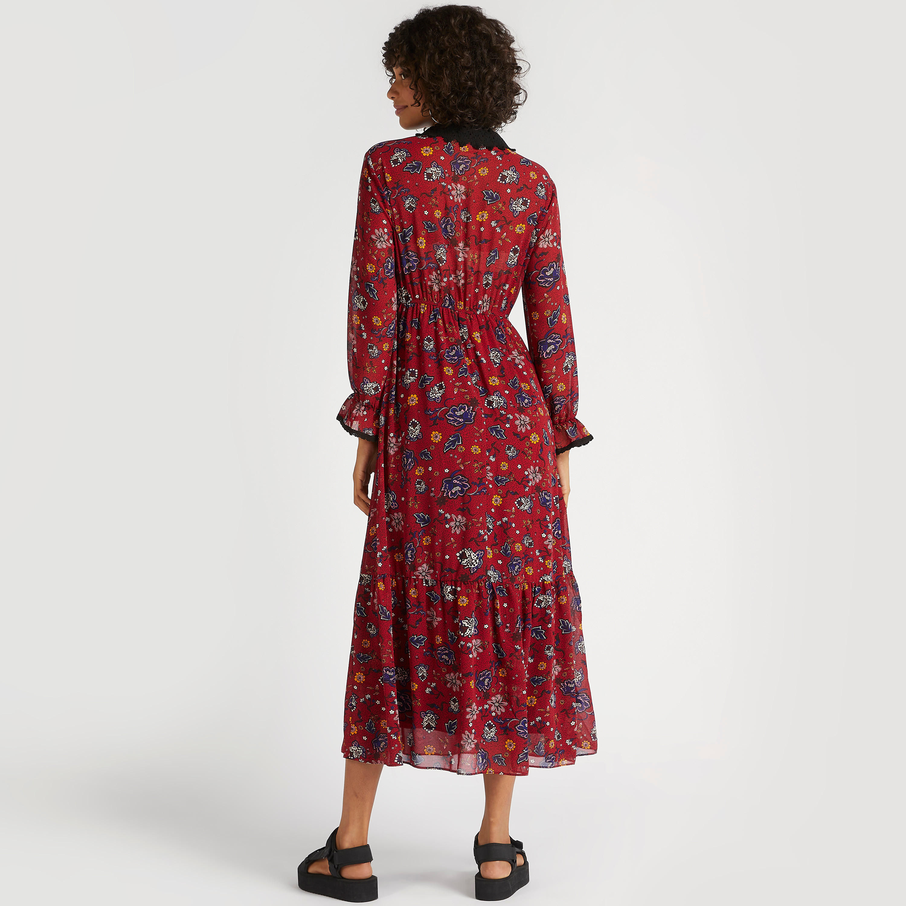 فستان متعدّد الطبقات ميدي إيه لاين بطبعات أزهار وأكمام طويلة وخصر مطّاطي-women-clothing-dresses-image-4