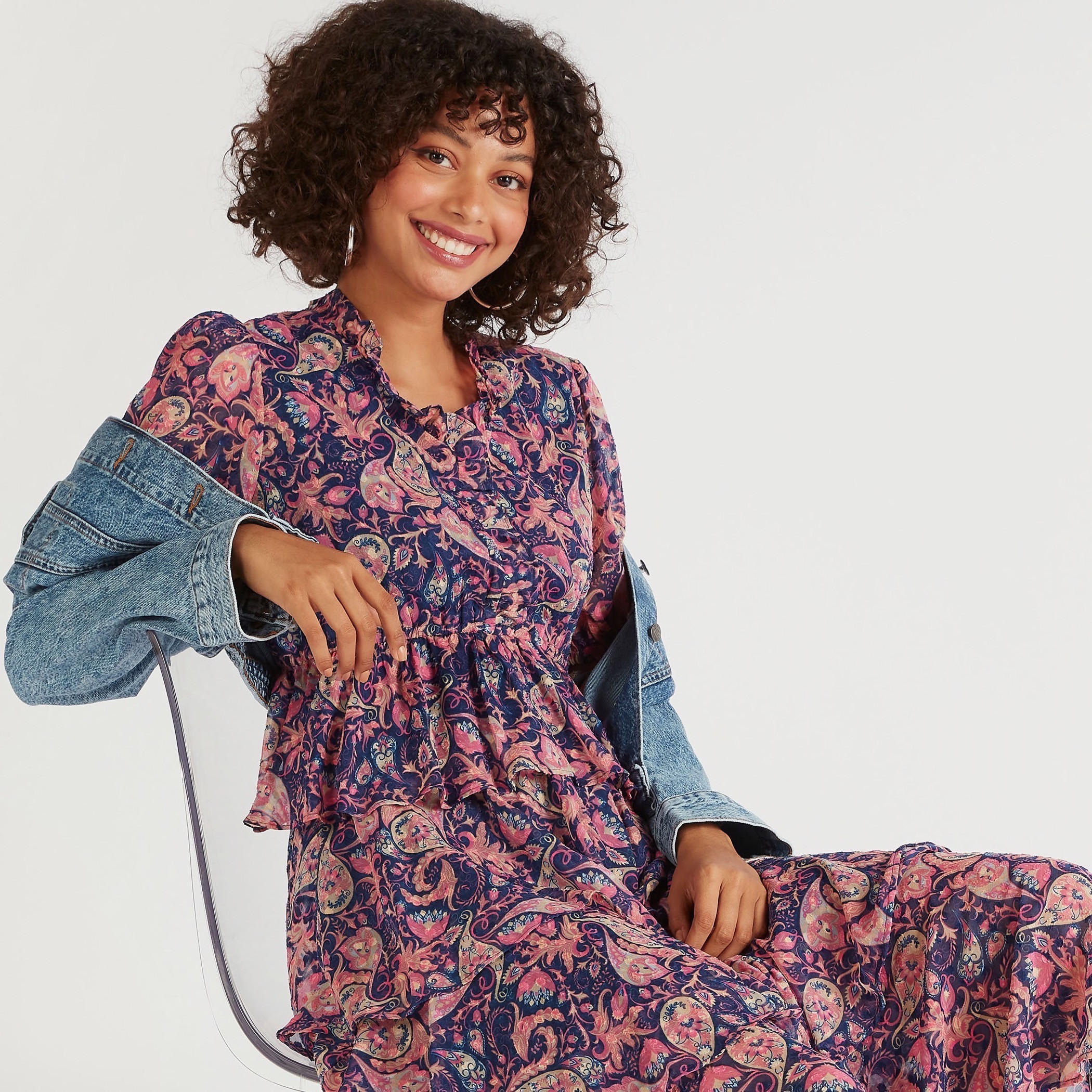 فستان ميدي إيه لاين متعدّد الطبقات بطبعات بيزلي وأكمام منفوخة-women-clothing-dresses-image-5
