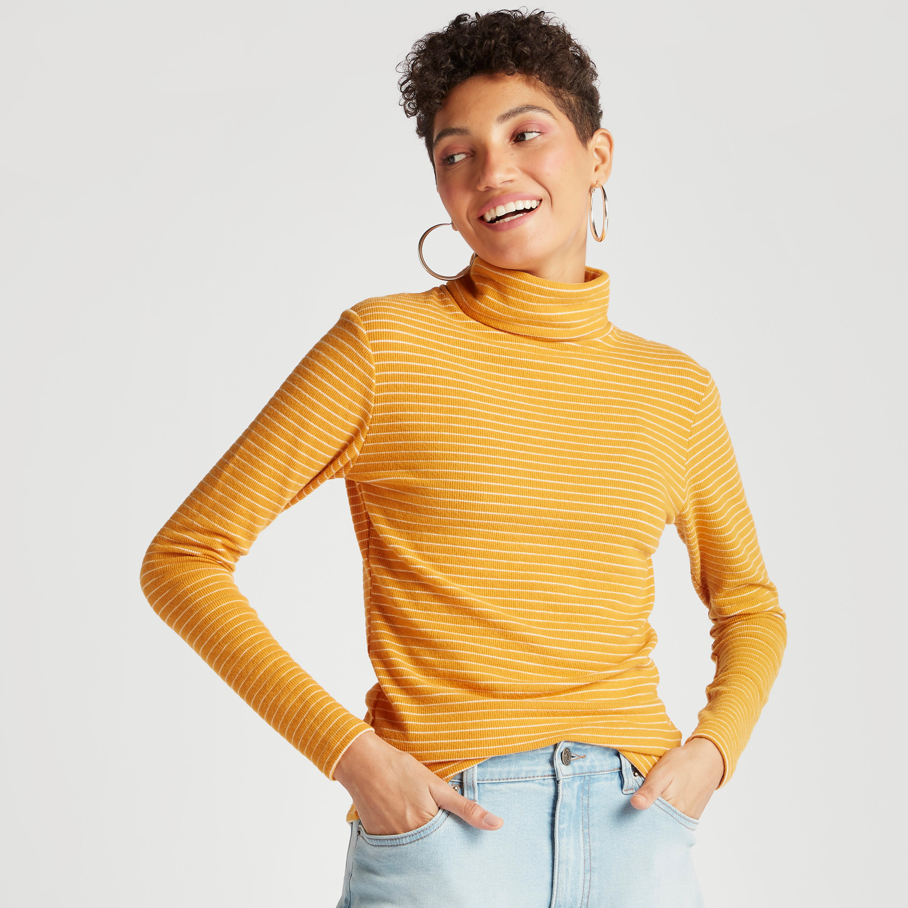 كنزة مخطّطة بياقة عالية وأكمام طويلة-women-clothing-cardigansandjumpers-jumpers-image-4