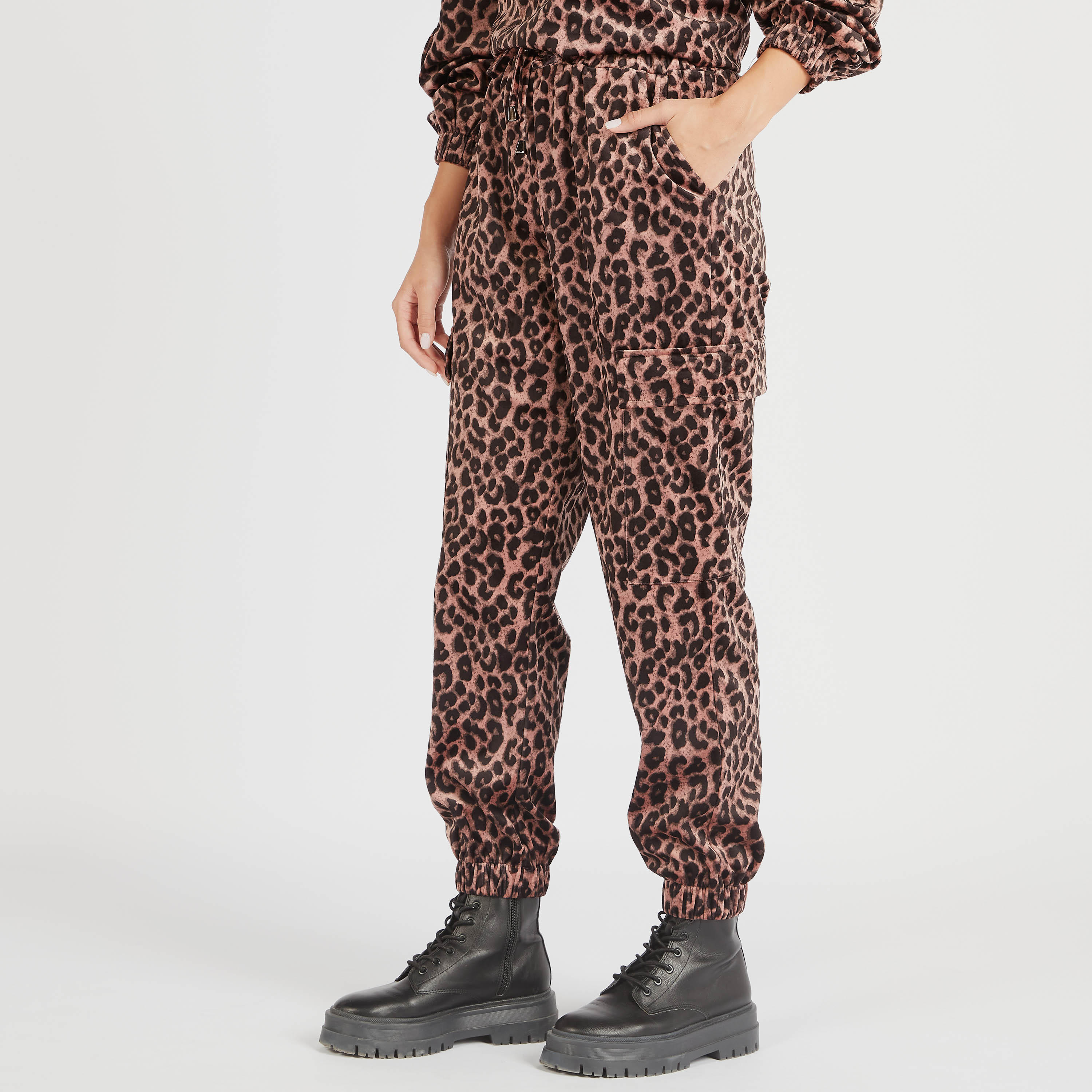 Animal Print High-Rise Joggers with Pockets and Drawstring Closure-women-clothing-bottoms-joggers-image-1