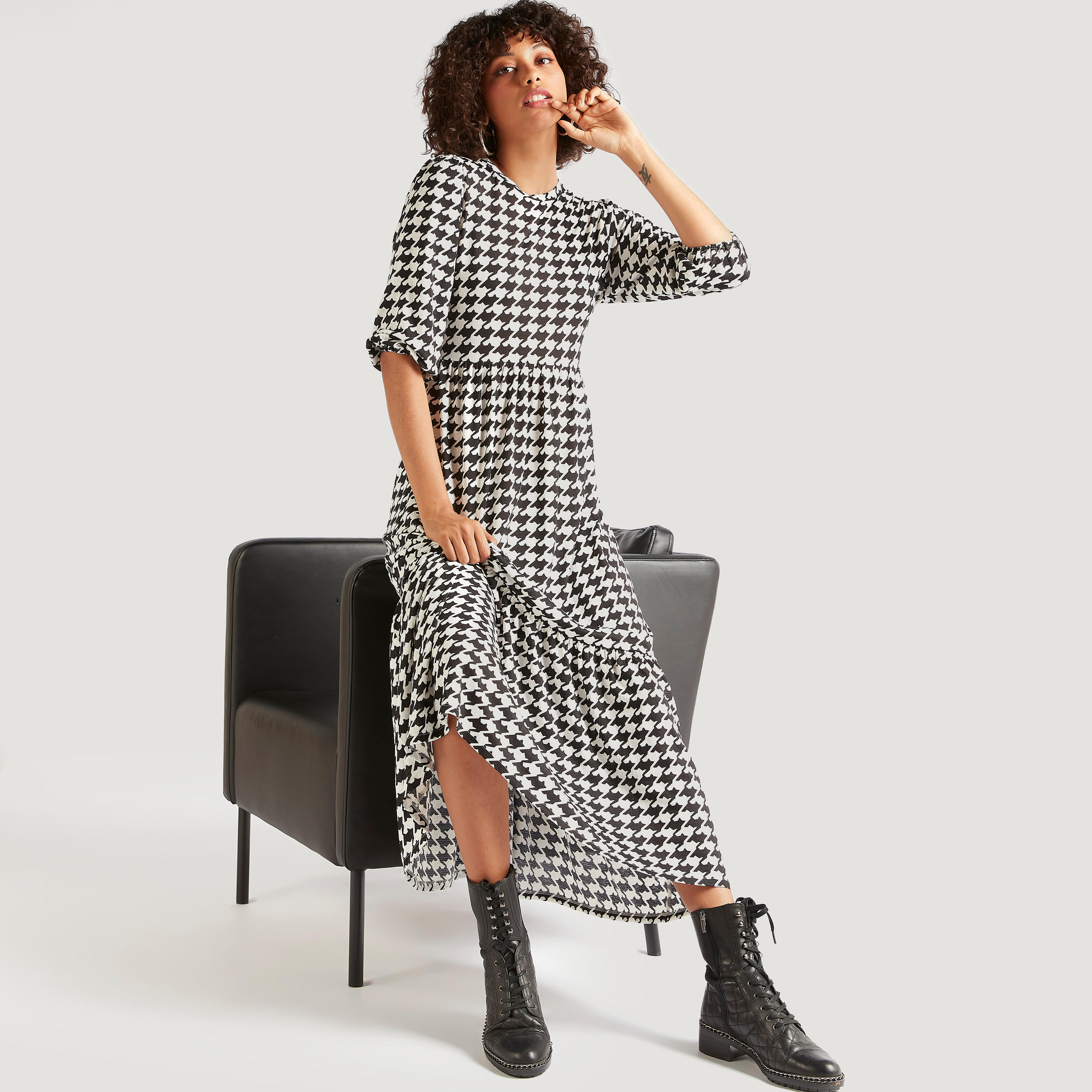 فستان مستدام كاروهات أبيض وأسود طويل إيه لاين بأكمام 3/4-women-clothing-dresses-image-1