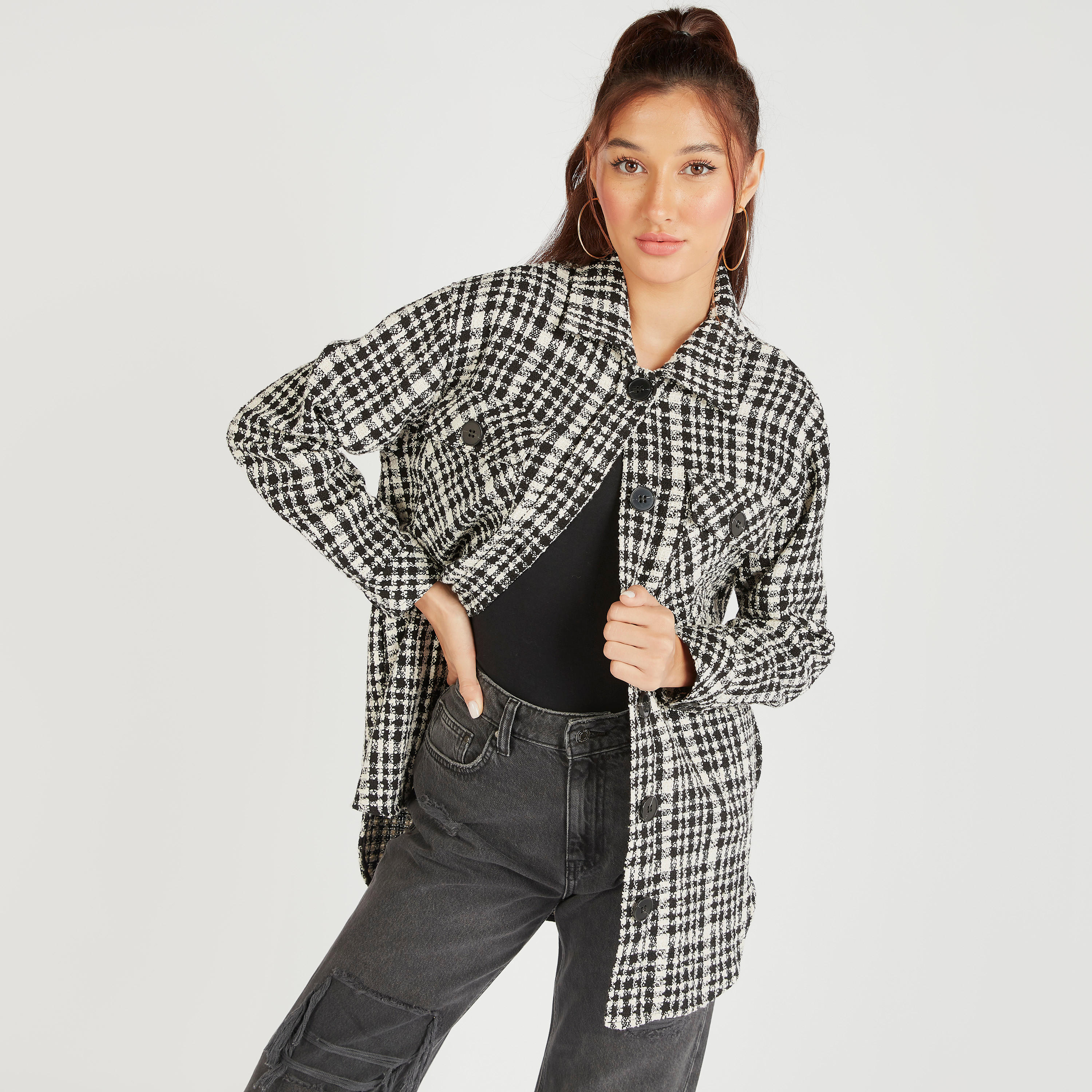 Checked Long Sleeves Jacket with Collar and Pockets-women-winterwear-coatsandjackets-jackets-image-6