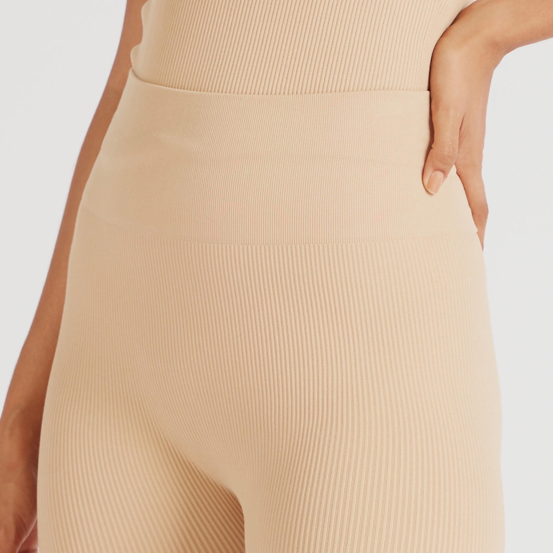 بنطلون ضيق بارز الملمس بخصر مطاطي مرتفع-women-clothing-bottoms-leggings-image-3