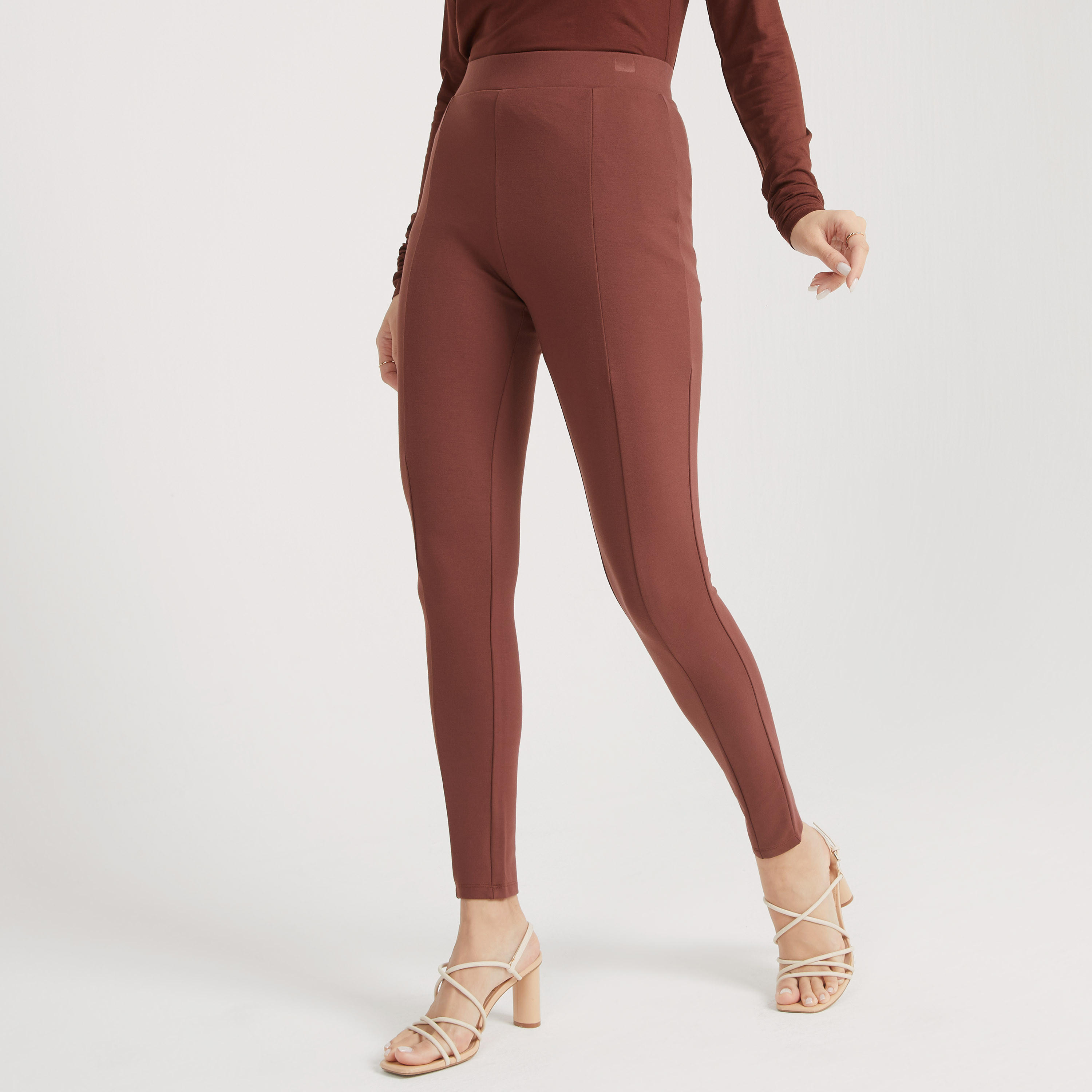 بنطلون ليقنز سادة بخصر مطاطي متوسط الارتفاع-women-clothing-bottoms-leggings-image-13